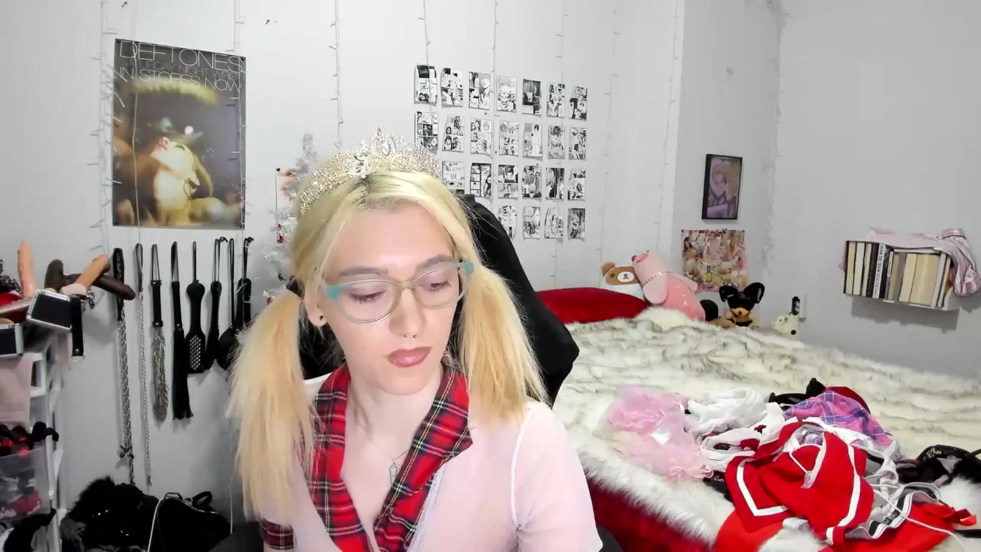 Gallery image thumbnail from AnnaTame's myfreecams stream on, 12/03/2025, 08:38 image 8 of 20