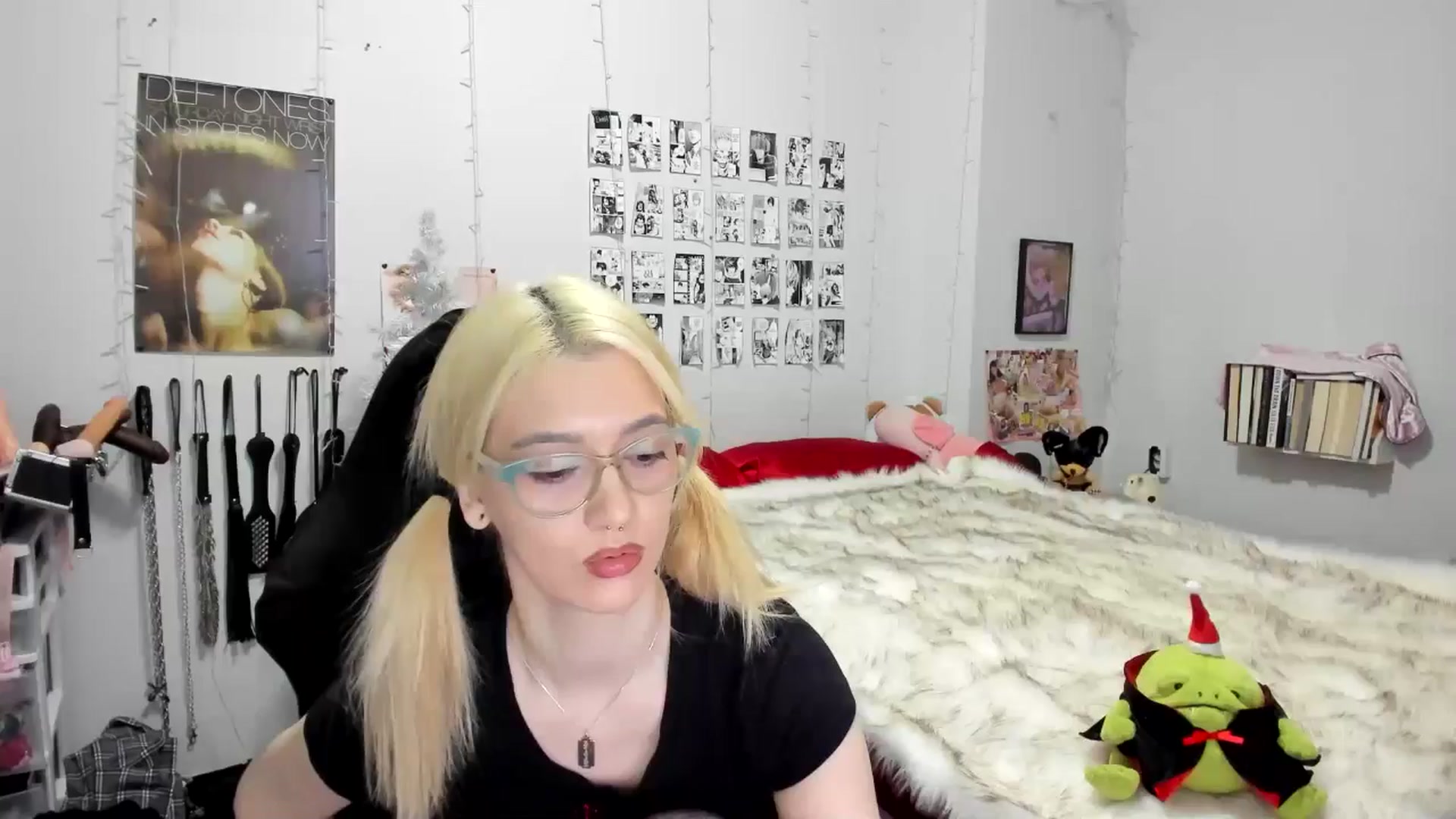 Gallery image thumbnail from AnnaTame's myfreecams stream on, 12/04/2025, 06:03 image 11 of 20