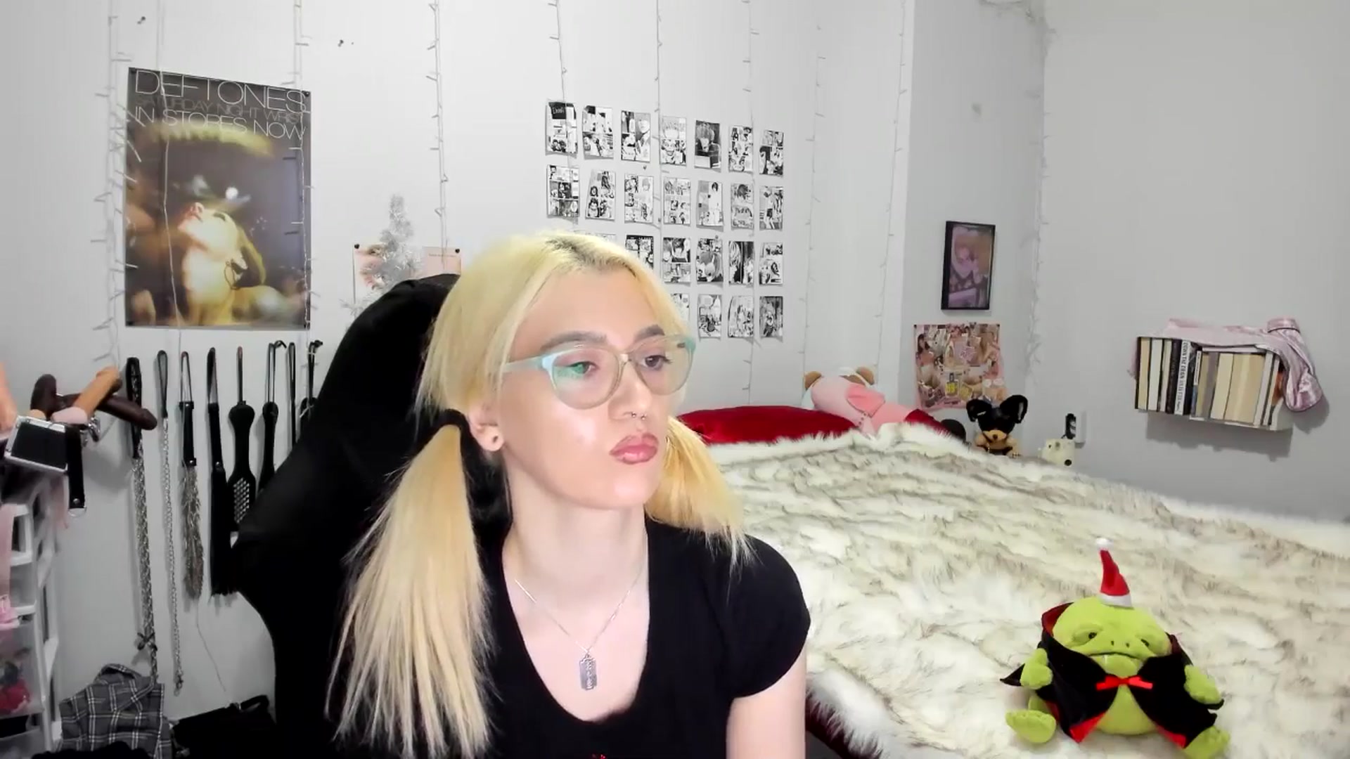 Gallery image thumbnail from AnnaTame's myfreecams stream on, 12/04/2025, 06:03 image 20 of 20