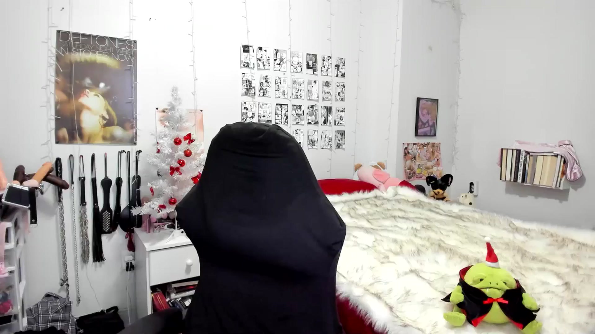 Gallery image thumbnail from AnnaTame's myfreecams stream on, 12/04/2025, 06:03 image 3 of 20