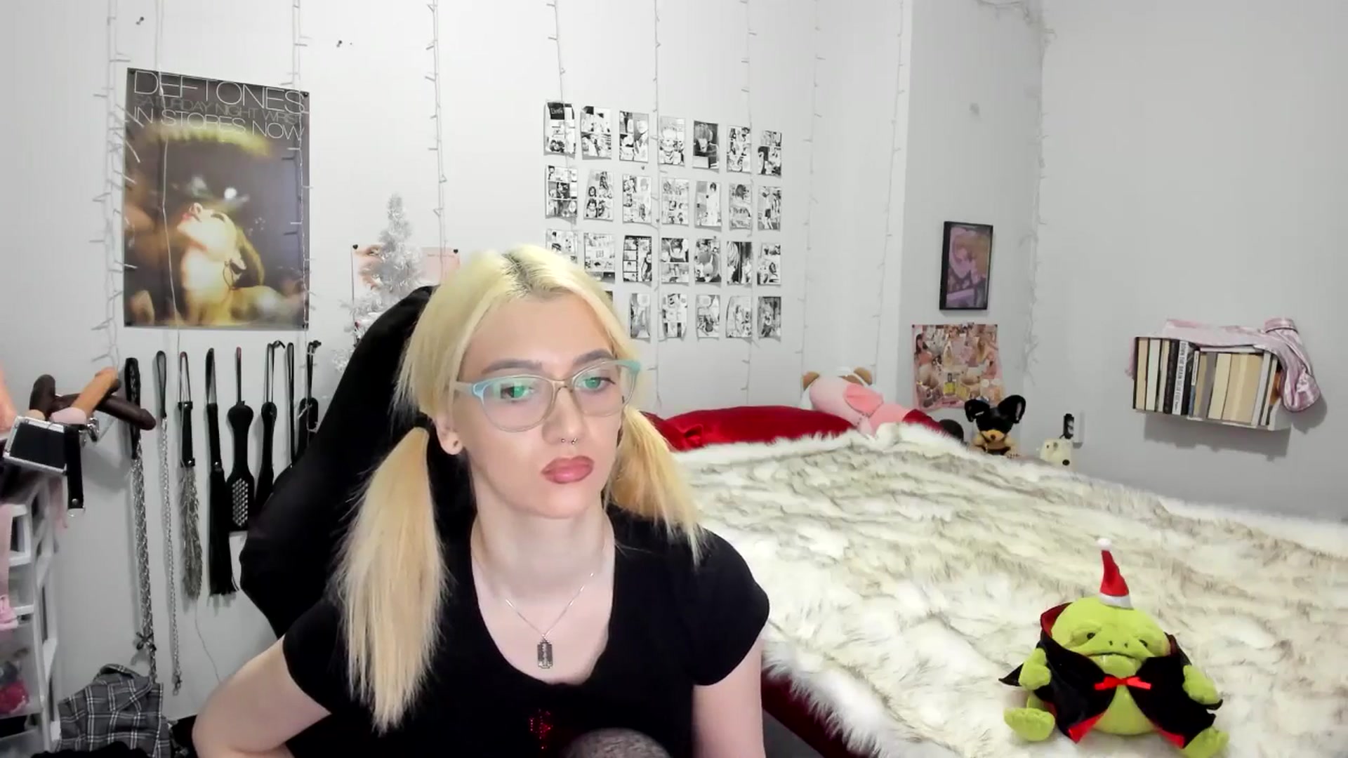 Gallery image thumbnail from AnnaTame's myfreecams stream on, 12/04/2025, 06:03 image 8 of 20