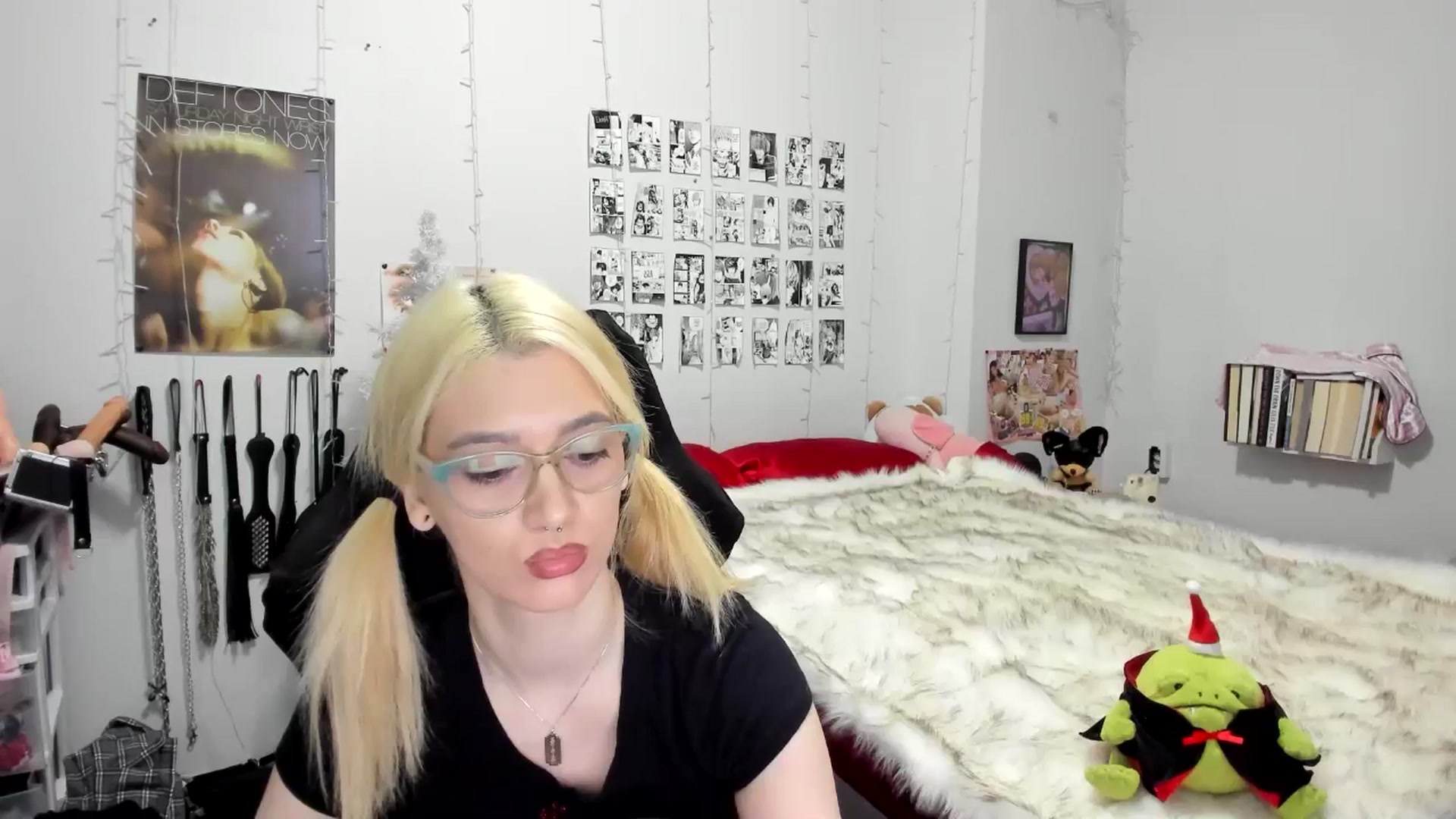 Gallery image thumbnail from AnnaTame's myfreecams stream on, 12/04/2025, 06:03 image 7 of 20