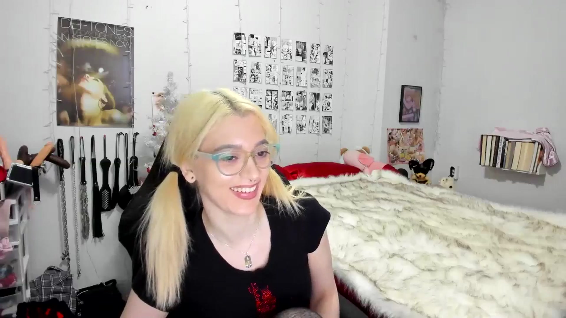 Gallery image thumbnail from AnnaTame's myfreecams stream on, 12/04/2025, 07:40 image 12 of 20