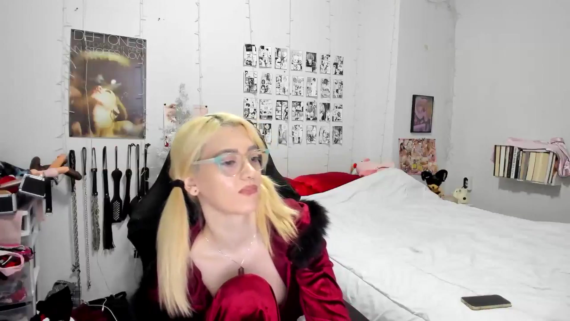 Gallery image thumbnail from AnnaTame's myfreecams stream on, 12/05/2025, 08:37 image 13 of 20
