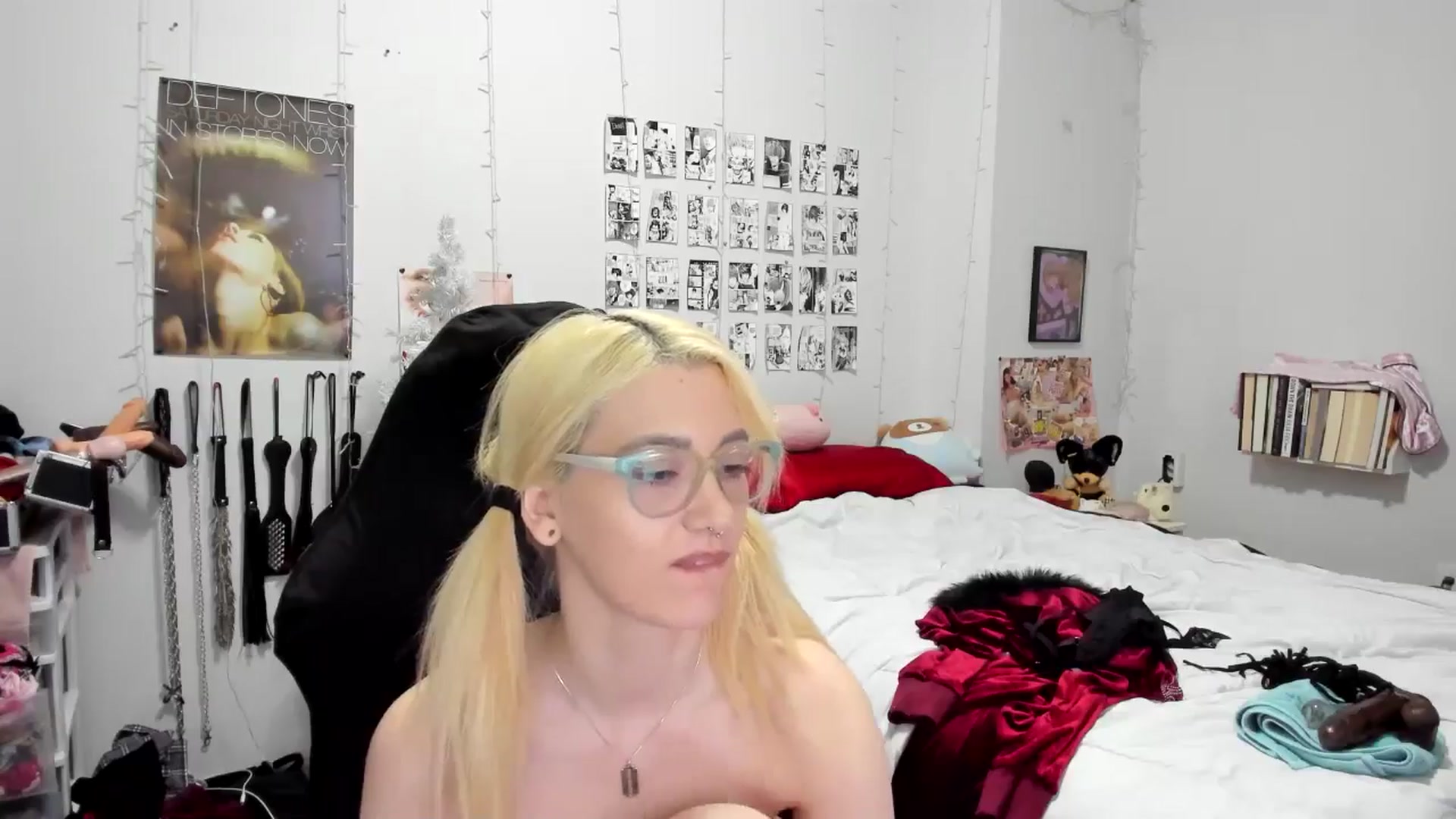 Gallery image thumbnail from AnnaTame's myfreecams stream on, 12/05/2025, 09:23 image 9 of 20
