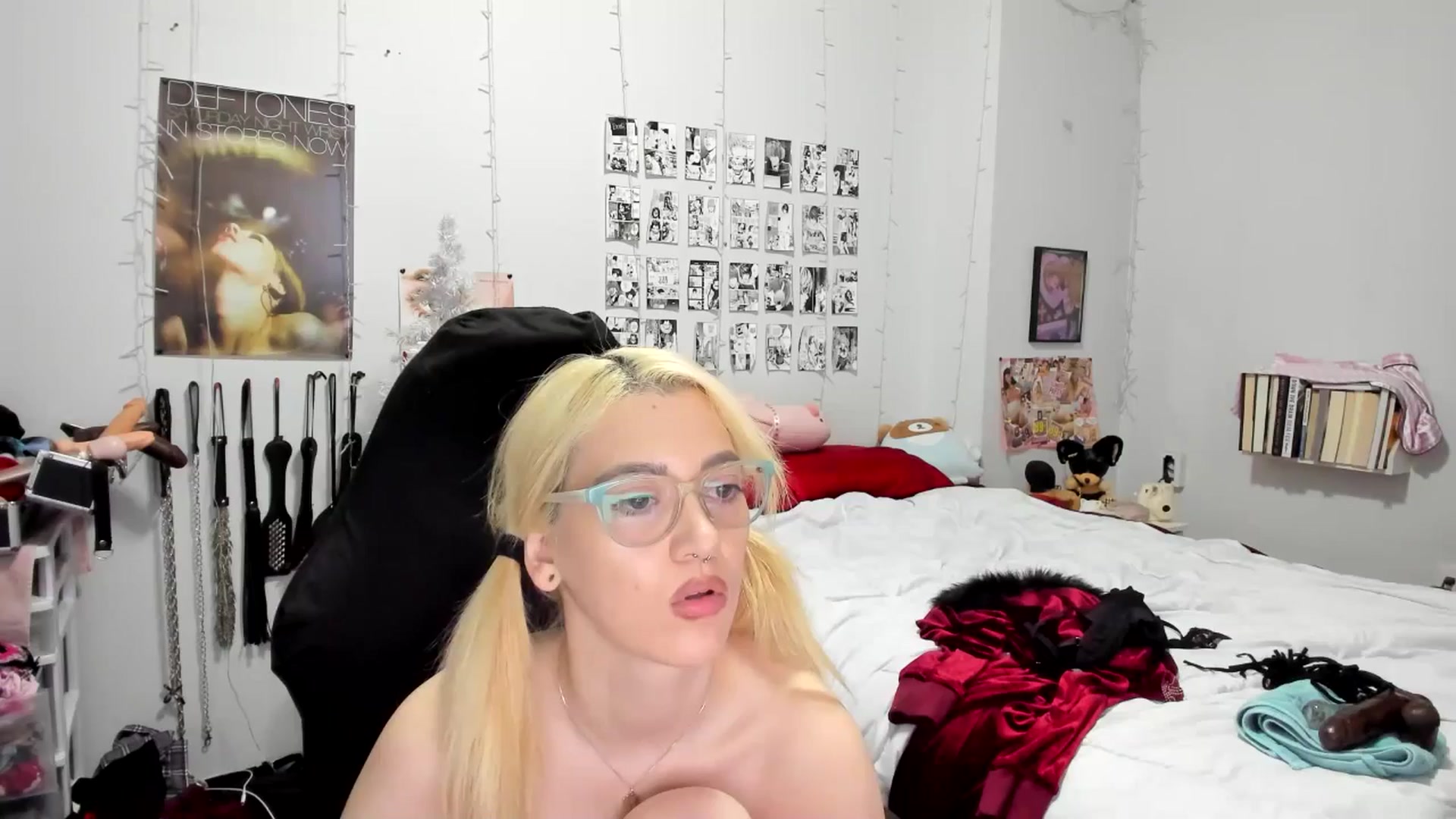 Gallery image thumbnail from AnnaTame's myfreecams stream on, 12/05/2025, 09:23 image 18 of 20