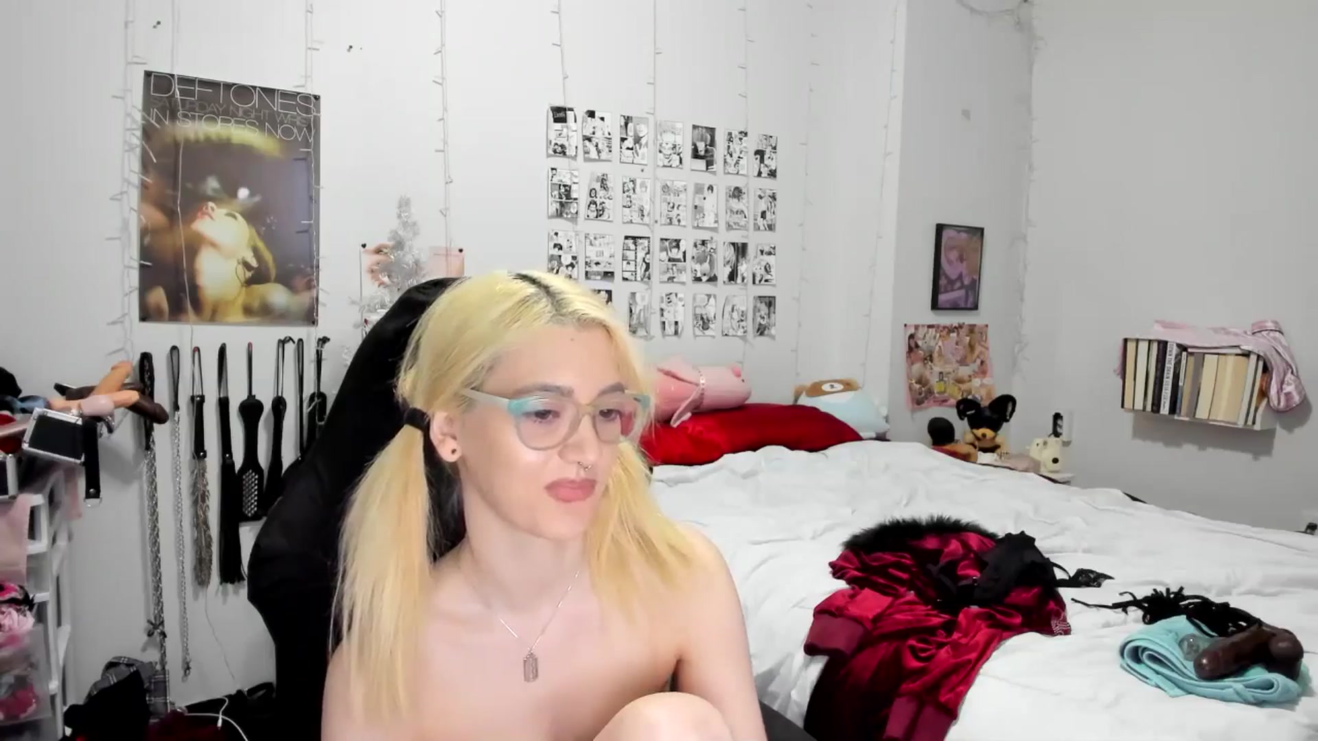Gallery image thumbnail from AnnaTame's myfreecams stream on, 12/05/2025, 09:23 image 14 of 20