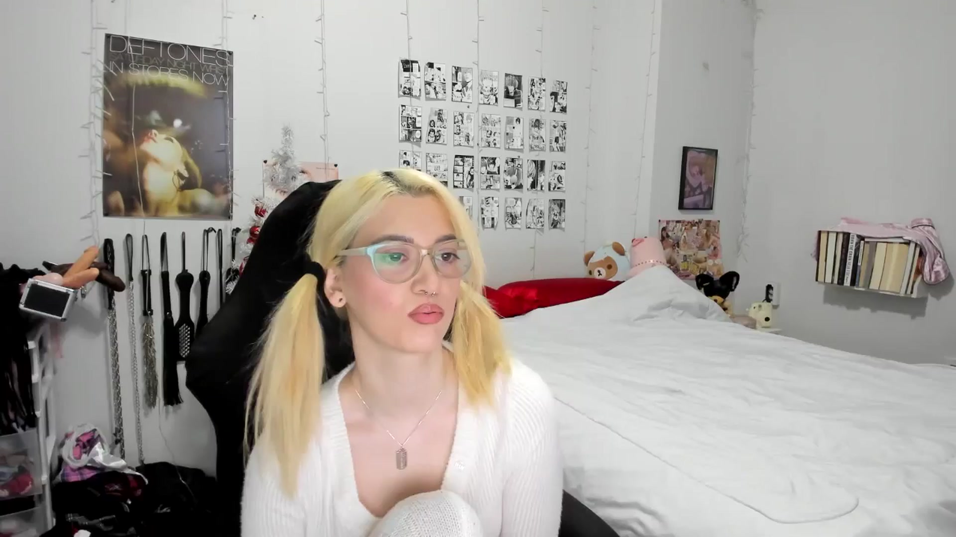 Gallery image thumbnail from AnnaTame's myfreecams stream on, 12/07/2025, 05:02 image 12 of 20
