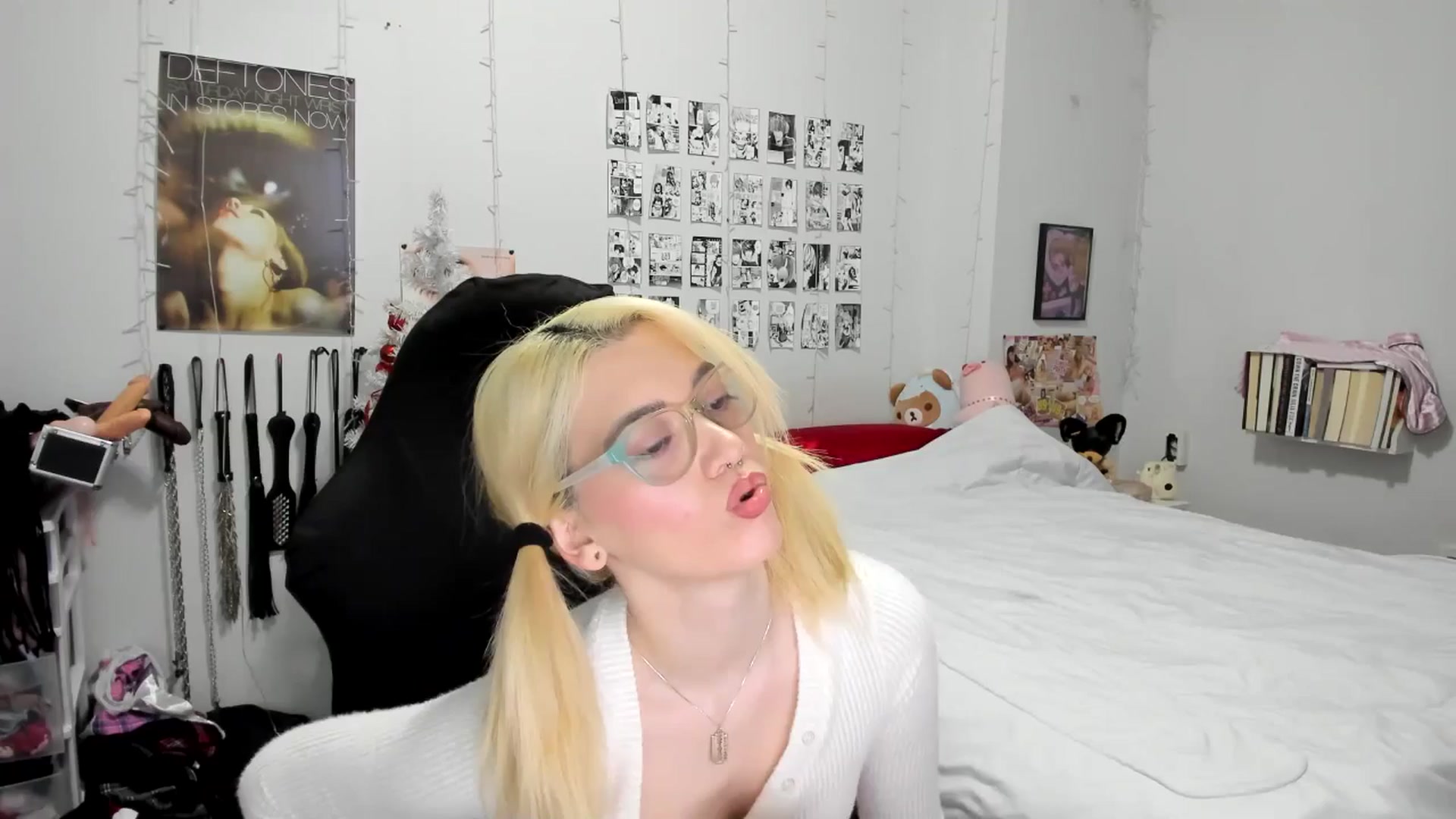 Gallery image thumbnail from AnnaTame's myfreecams stream on, 12/07/2025, 05:02 image 14 of 20