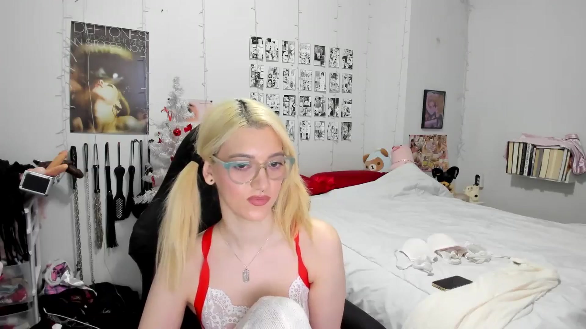 Gallery image thumbnail from AnnaTame's myfreecams stream on, 12/07/2025, 07:02 image 16 of 20