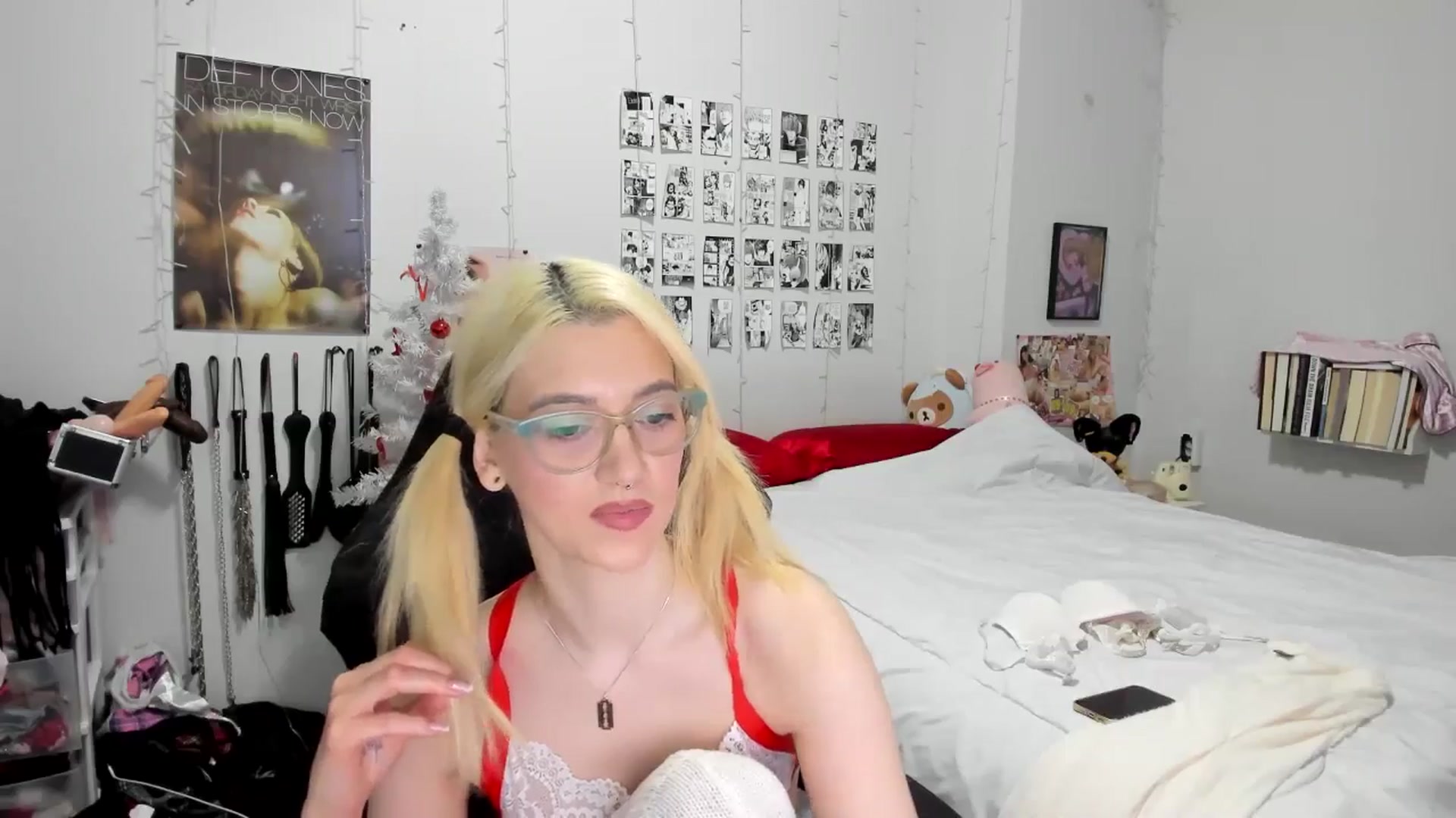 Gallery image thumbnail from AnnaTame's myfreecams stream on, 12/07/2025, 07:02 image 14 of 20