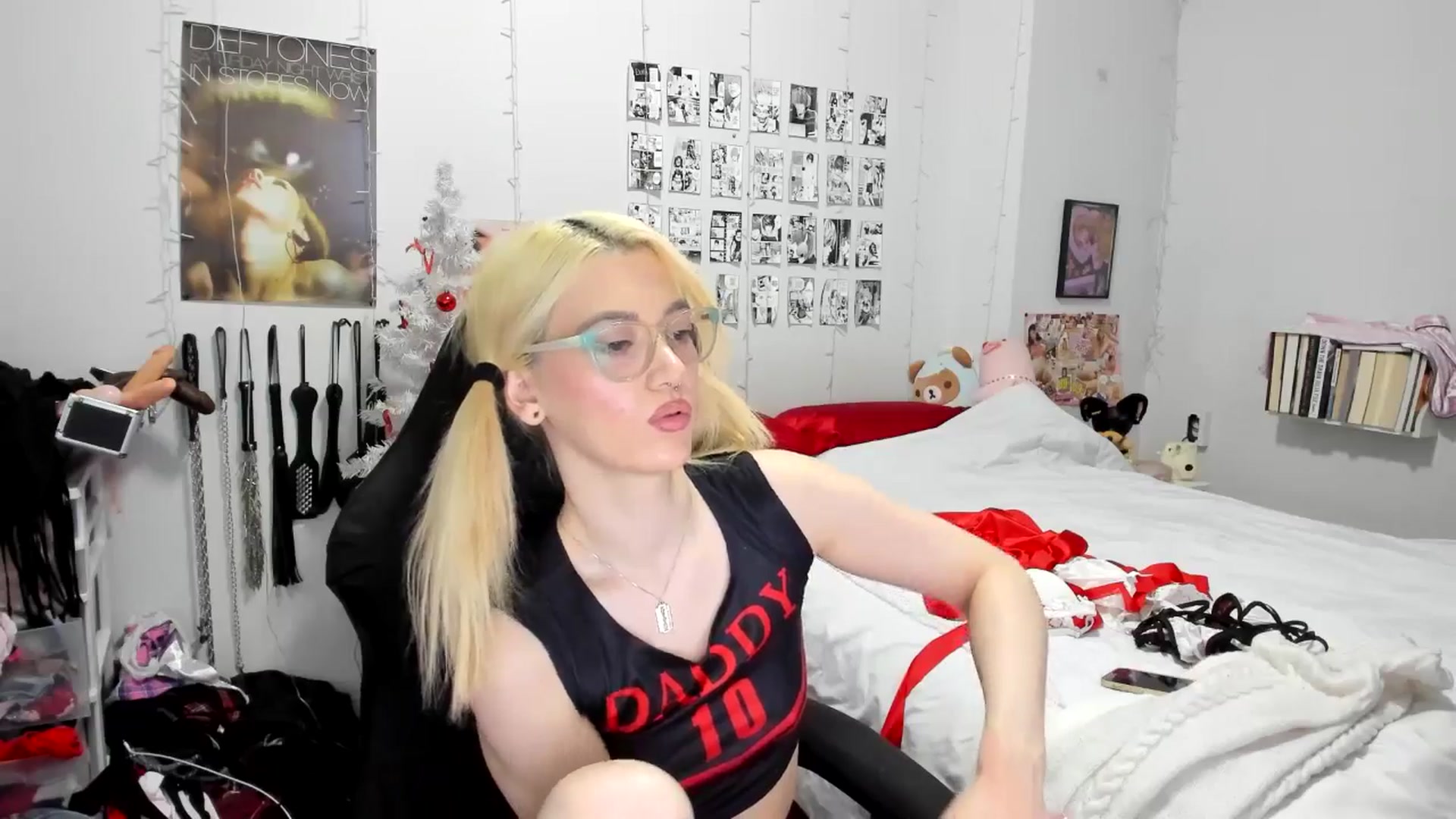 Gallery image thumbnail from AnnaTame's myfreecams stream on, 12/07/2025, 08:11 image 4 of 20