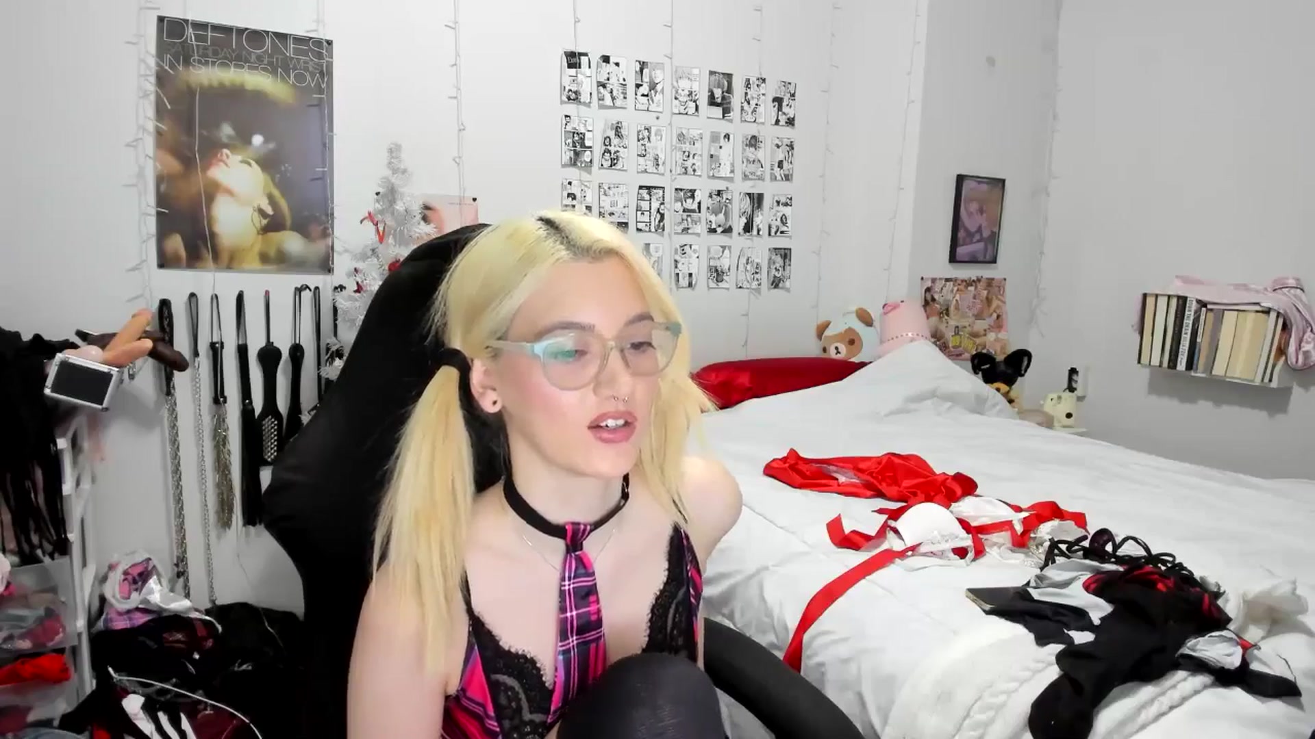 Gallery image thumbnail from AnnaTame's myfreecams stream on, 12/07/2025, 08:11 image 18 of 20