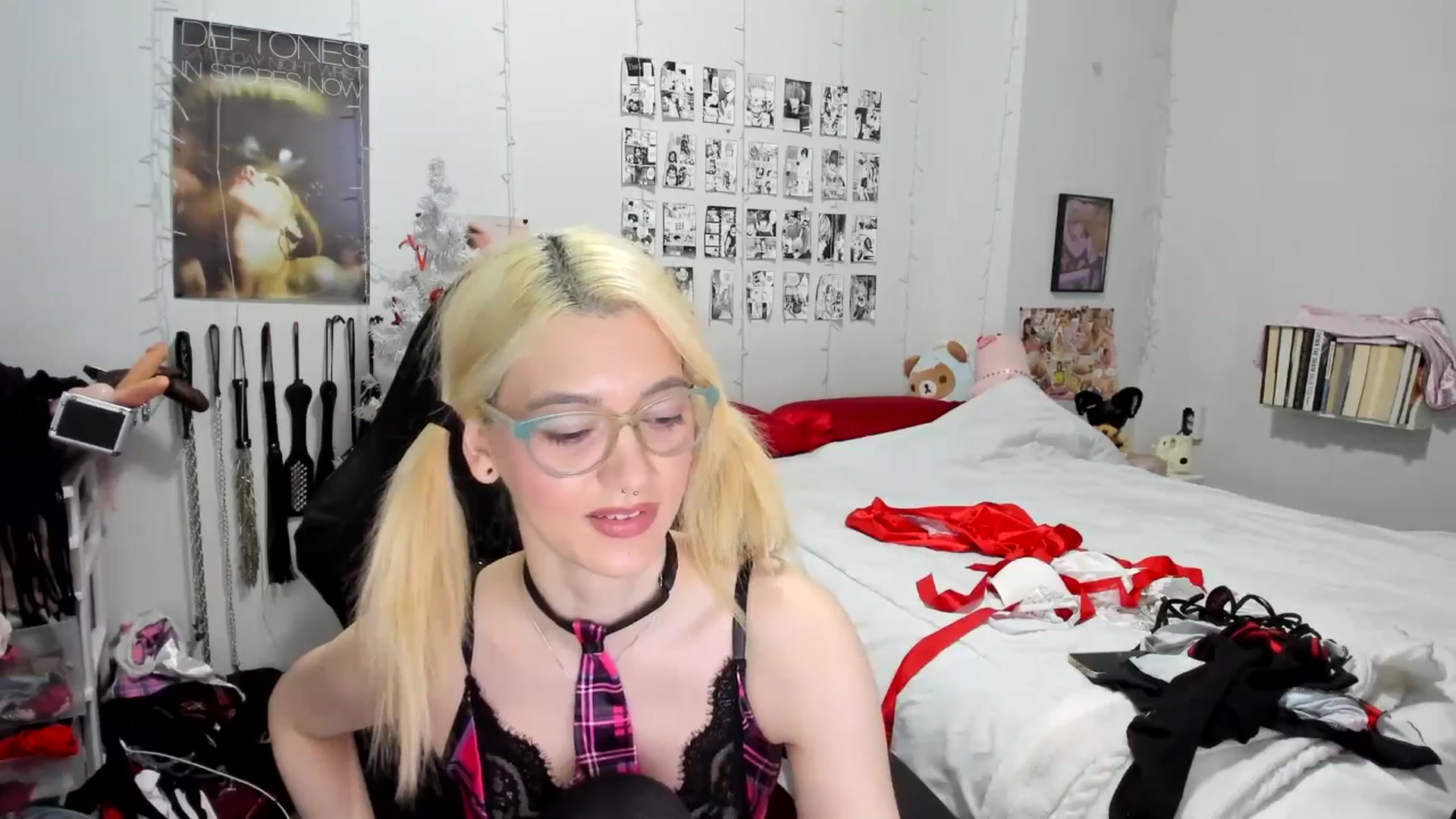 Gallery image thumbnail from AnnaTame's myfreecams stream on, 12/07/2025, 08:11 image 16 of 20