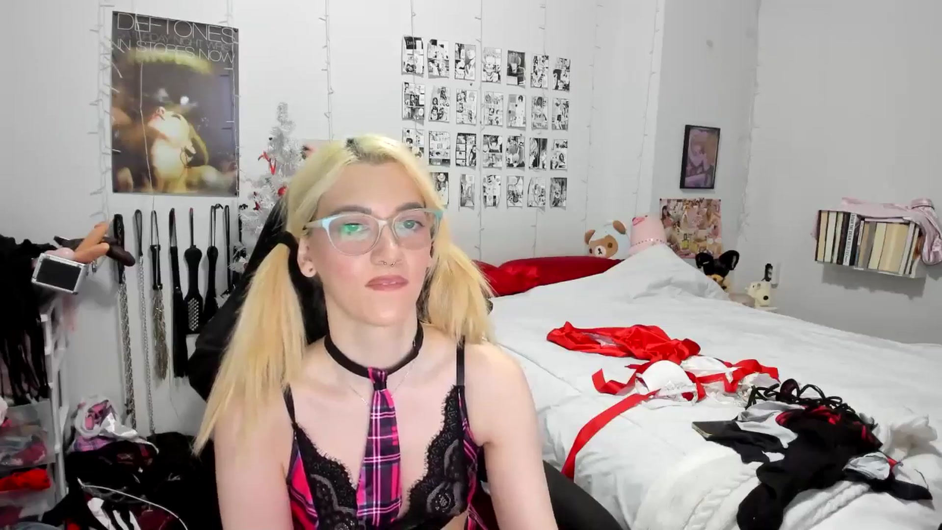 Gallery image thumbnail from AnnaTame's myfreecams stream on, 12/07/2025, 08:11 image 19 of 20