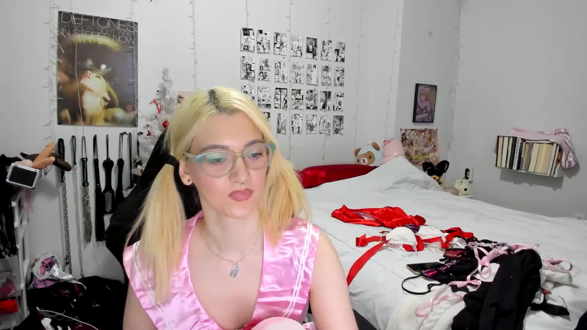 Gallery image thumbnail from AnnaTame's myfreecams stream on, 12/07/2025, 09:19 image 13 of 20