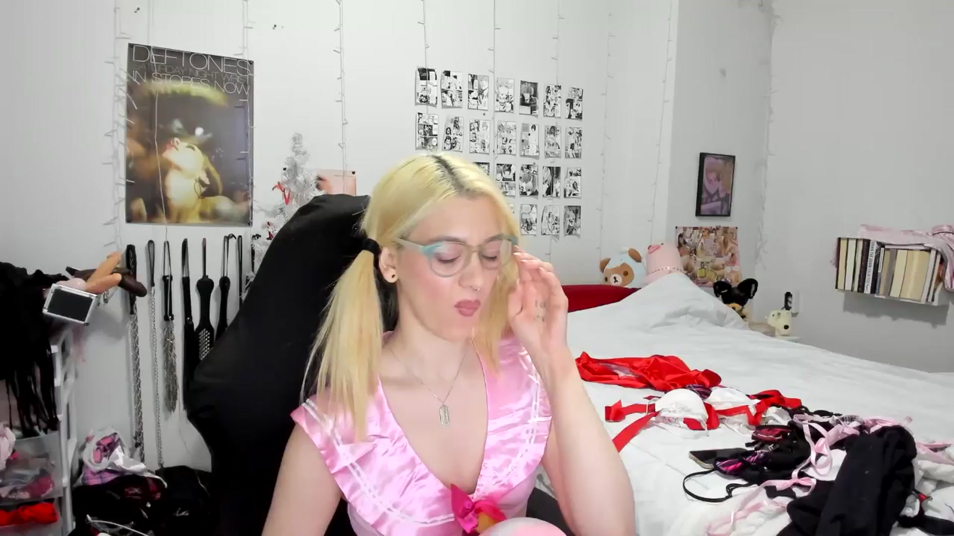 Gallery image thumbnail from AnnaTame's myfreecams stream on, 12/07/2025, 09:19 image 7 of 20