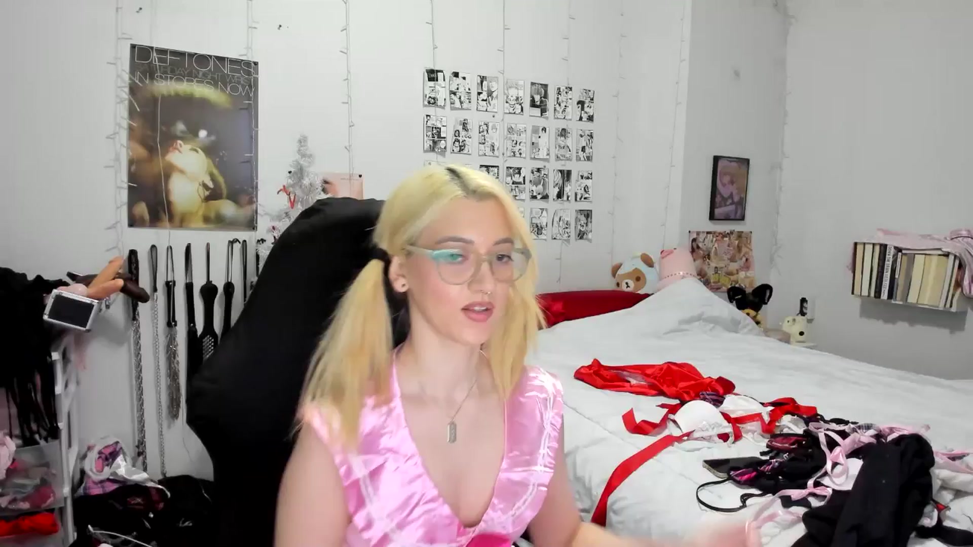 Gallery image thumbnail from AnnaTame's myfreecams stream on, 12/07/2025, 09:19 image 6 of 20
