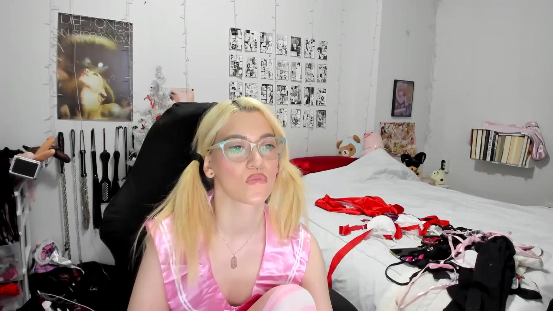 Gallery image thumbnail from AnnaTame's myfreecams stream on, 12/07/2025, 10:02 image 11 of 20