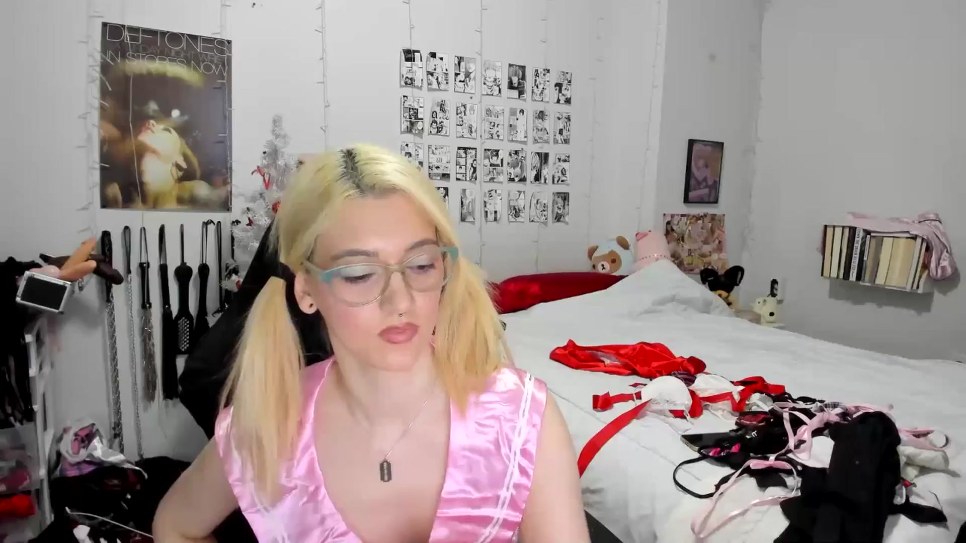 Gallery image thumbnail from AnnaTame's myfreecams stream on, 12/07/2025, 10:02 image 17 of 20