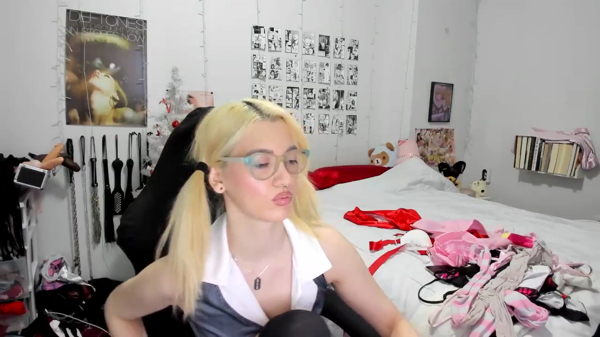 Gallery image thumbnail from AnnaTame's myfreecams stream on, 12/07/2025, 11:13 image 6 of 20