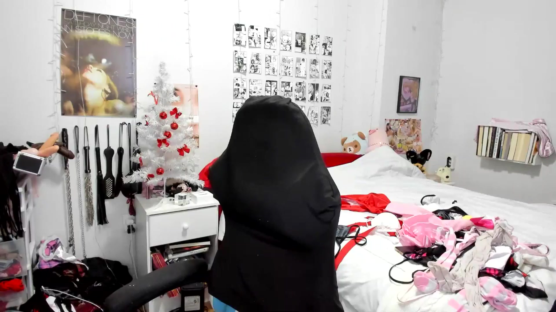 Gallery image thumbnail from AnnaTame's myfreecams stream on, 12/07/2025, 11:13 image 13 of 20