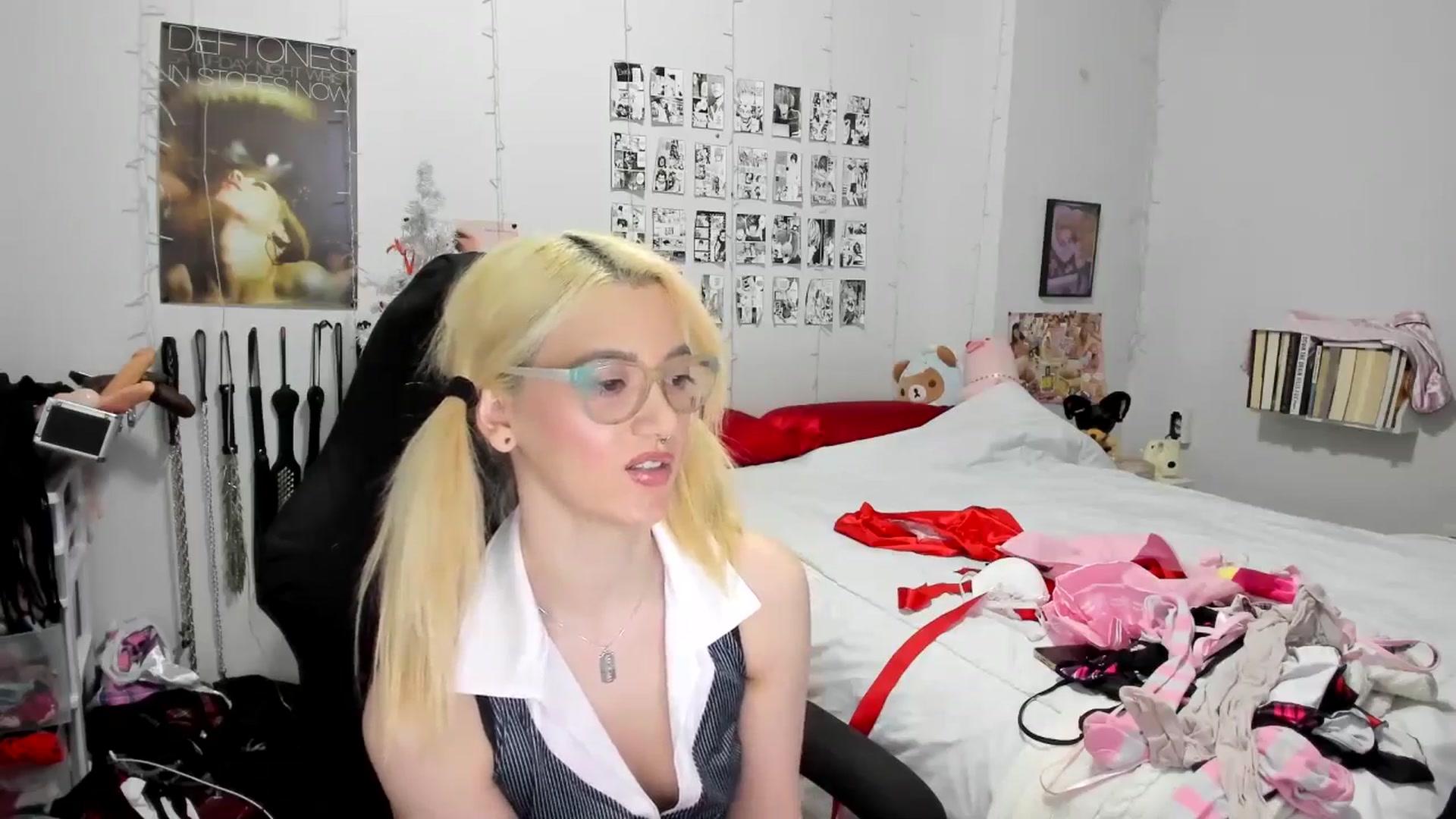 Gallery image thumbnail from AnnaTame's myfreecams stream on, 12/07/2025, 11:13 image 9 of 20