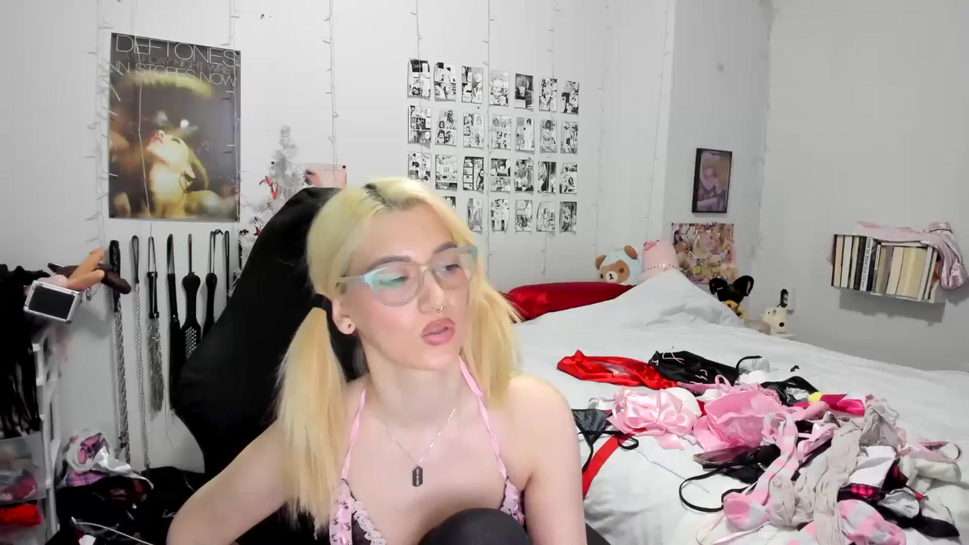 Gallery image thumbnail from AnnaTame's myfreecams stream on, 12/07/2025, 11:48 image 1 of 20