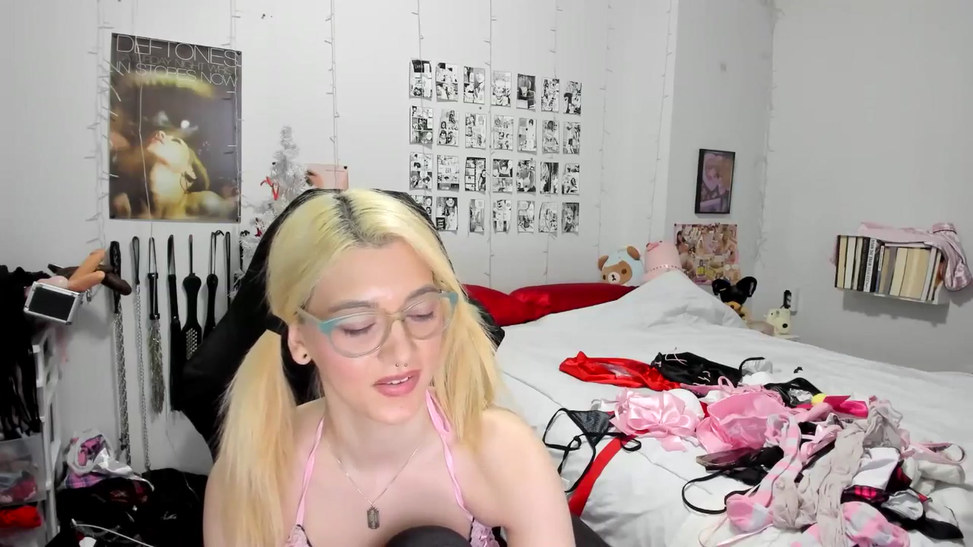 Gallery image thumbnail from AnnaTame's myfreecams stream on, 12/07/2025, 11:48 image 4 of 20