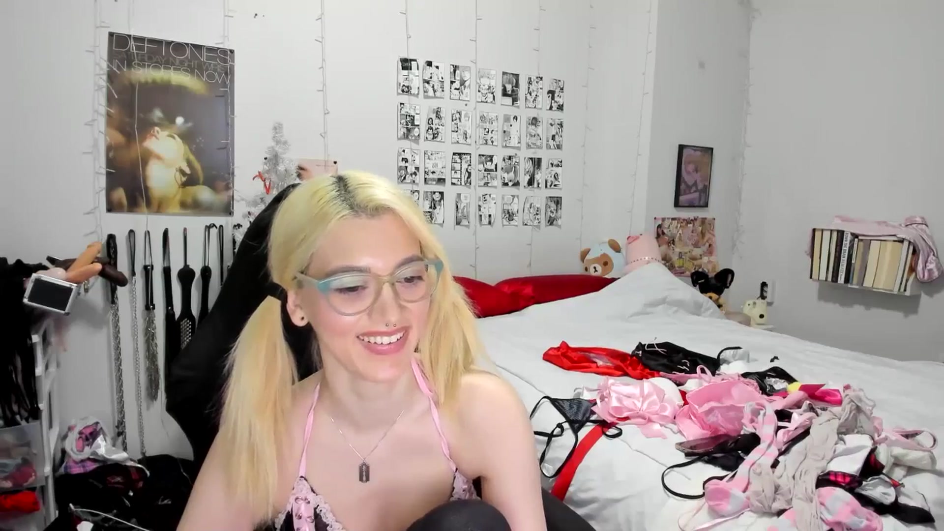 Gallery image thumbnail from AnnaTame's myfreecams stream on, 12/07/2025, 11:48 image 3 of 20