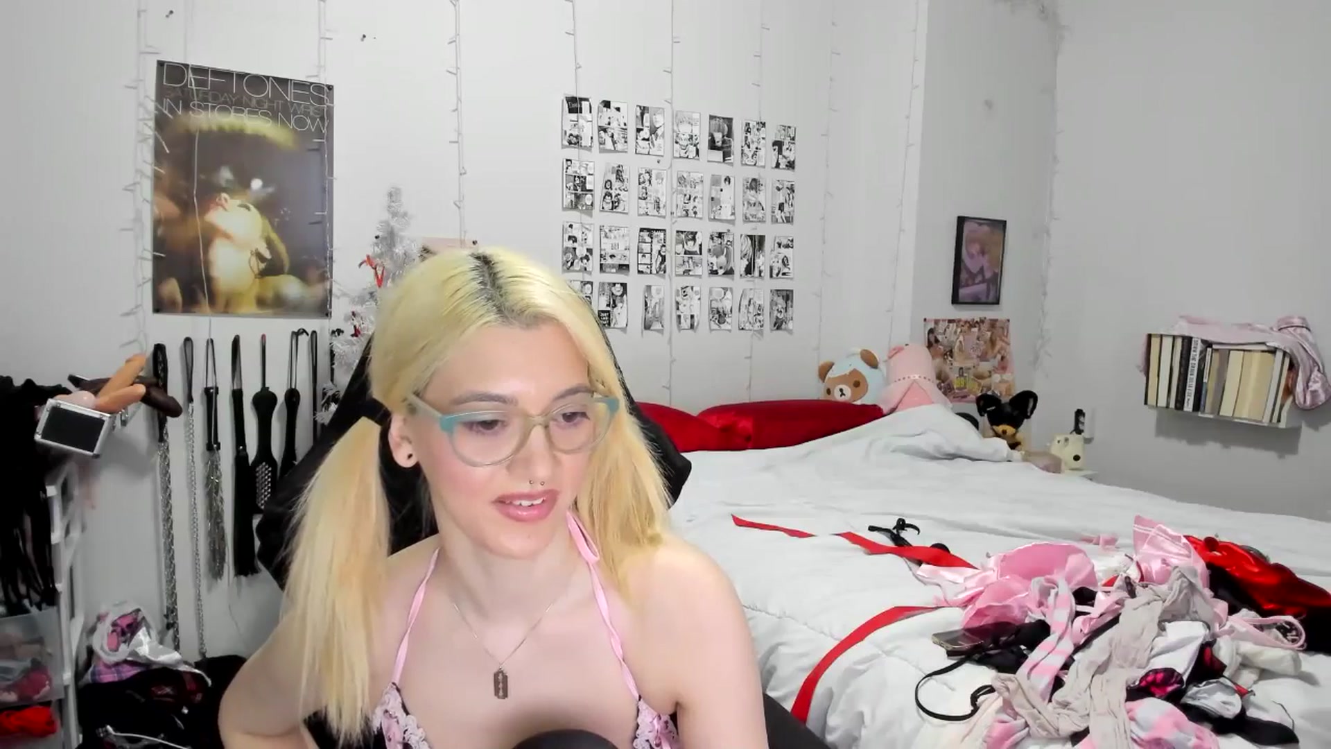 Gallery image thumbnail from AnnaTame's myfreecams stream on, 12/07/2025, 11:48 image 14 of 20