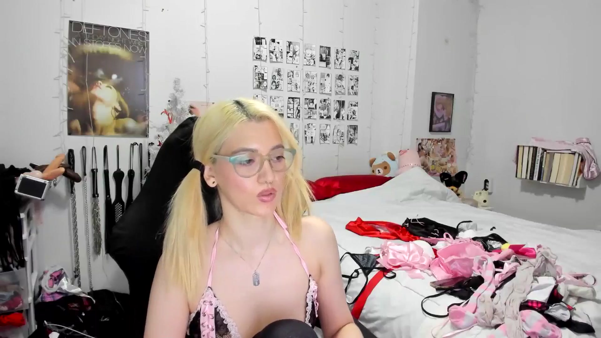 Gallery image thumbnail from AnnaTame's myfreecams stream on, 12/07/2025, 11:48 image 5 of 20
