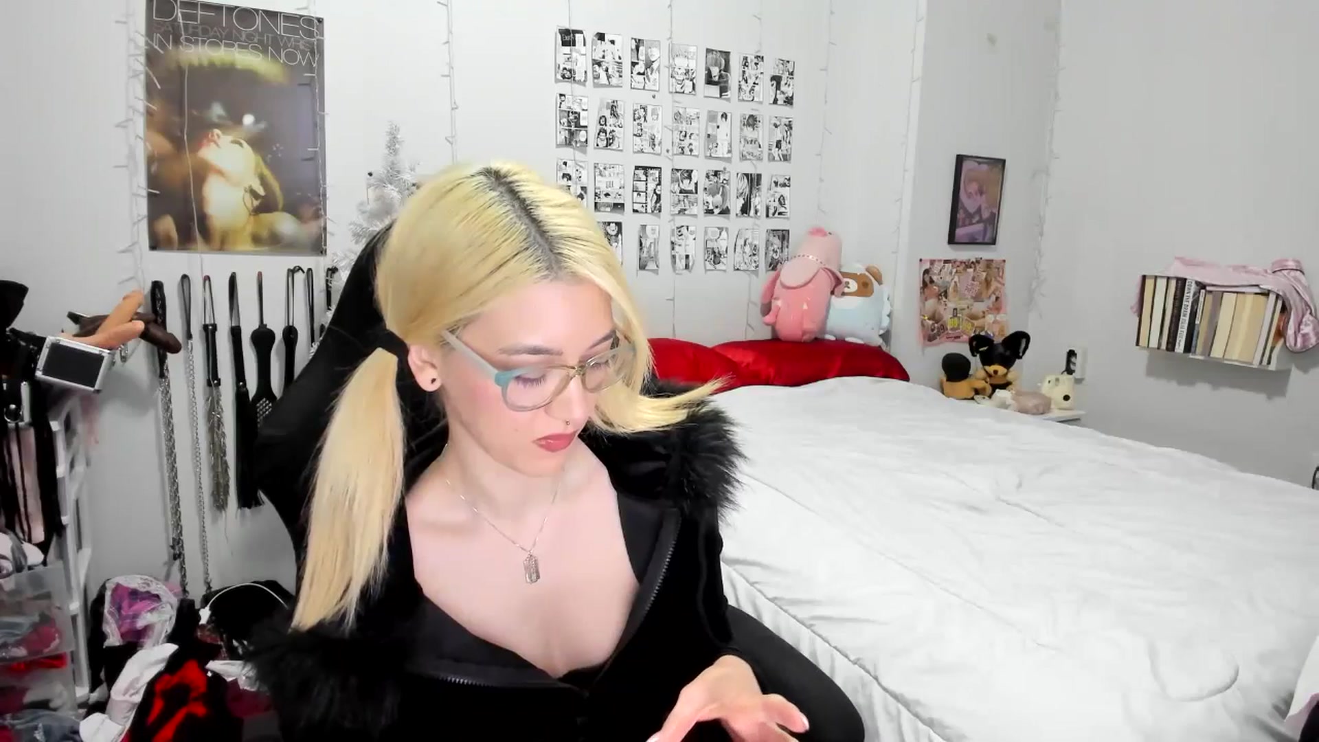 Gallery image thumbnail from AnnaTame's myfreecams stream on, 12/08/2025, 05:40 image 14 of 20