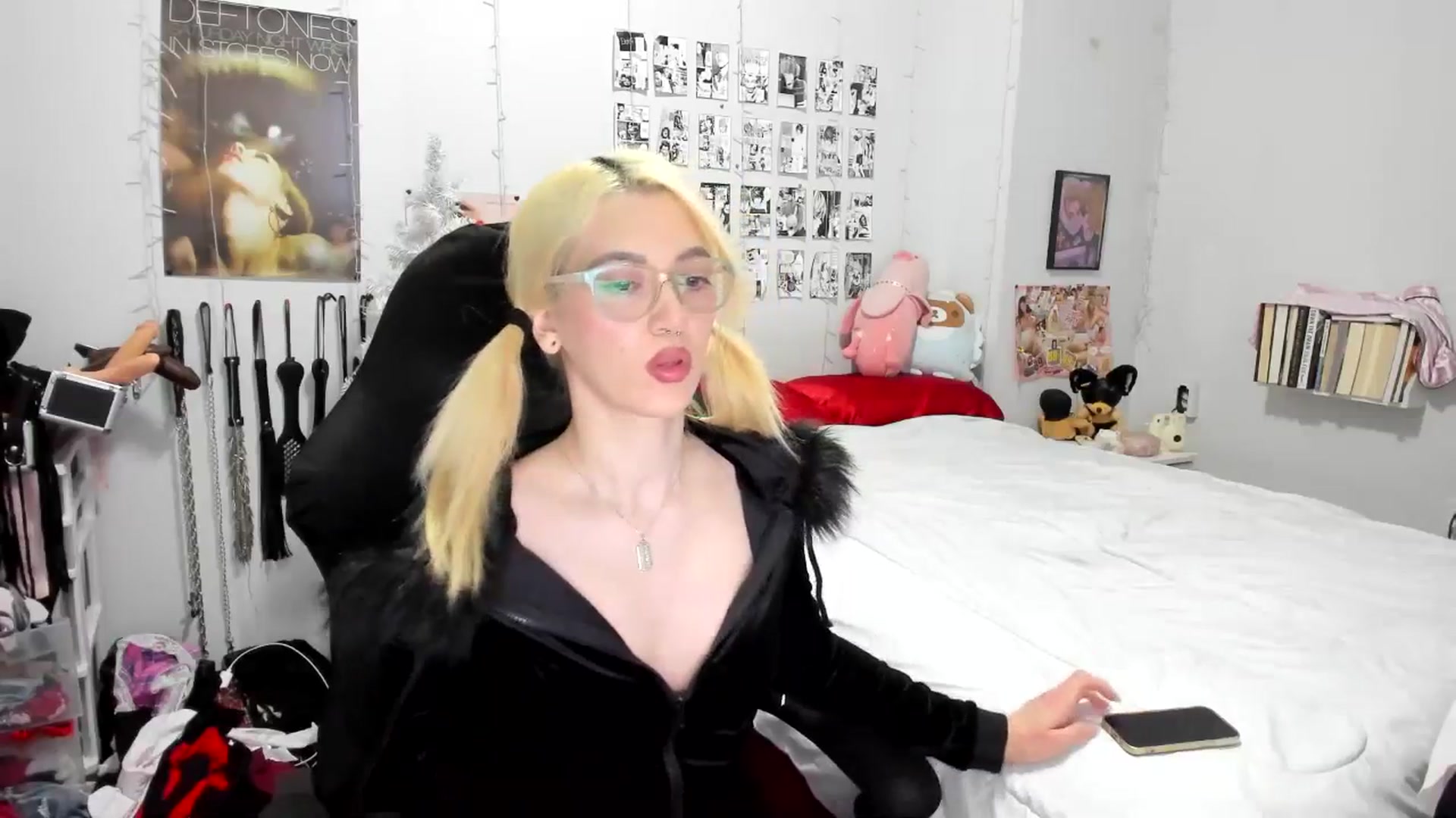 Gallery image thumbnail from AnnaTame's myfreecams stream on, 12/08/2025, 05:40 image 13 of 20
