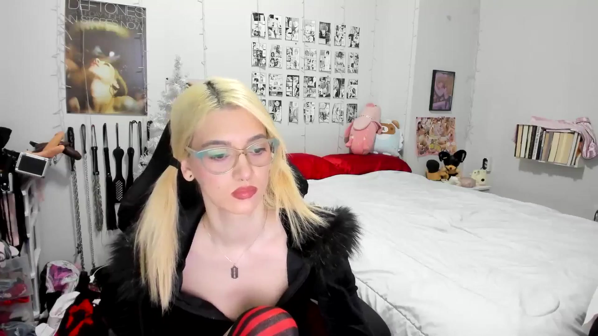 Gallery image thumbnail from AnnaTame's myfreecams stream on, 12/08/2025, 05:40 image 8 of 20
