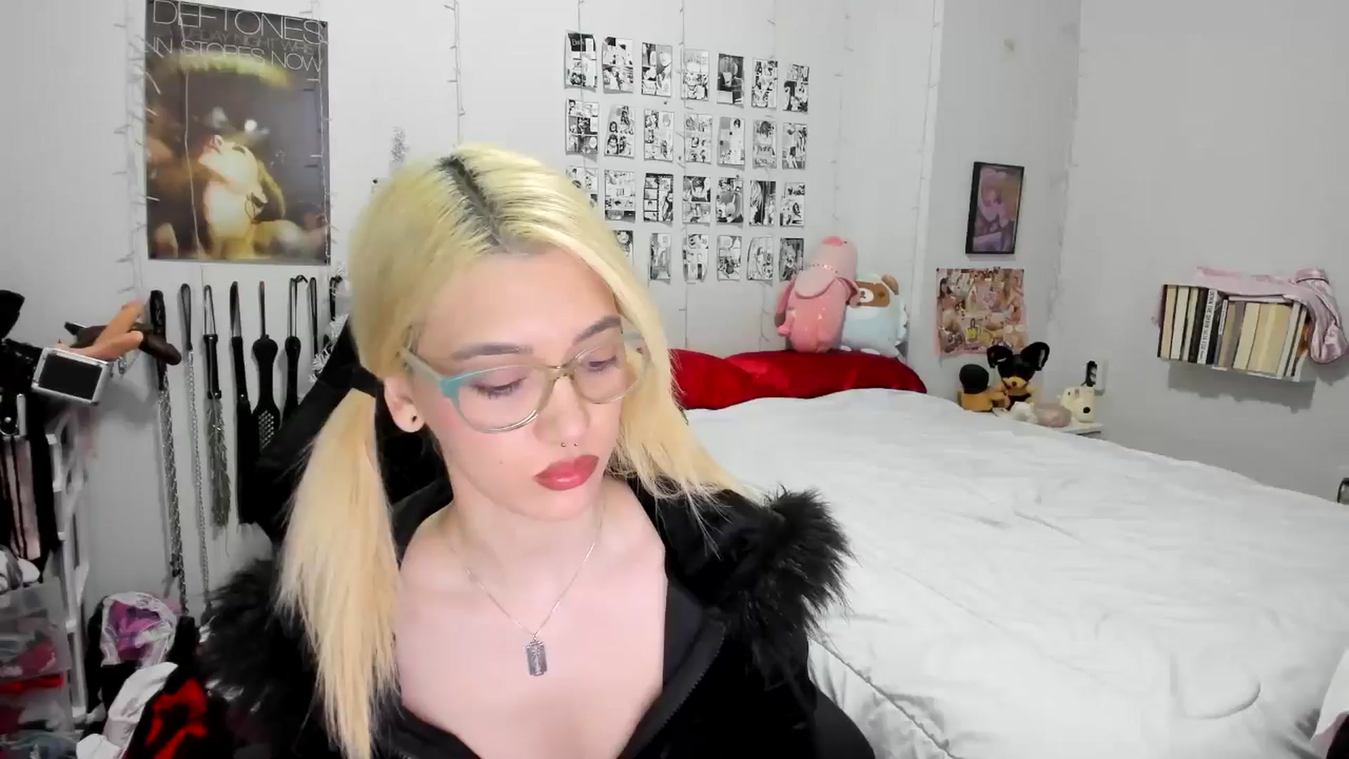 Gallery image thumbnail from AnnaTame's myfreecams stream on, 12/08/2025, 05:40 image 1 of 20