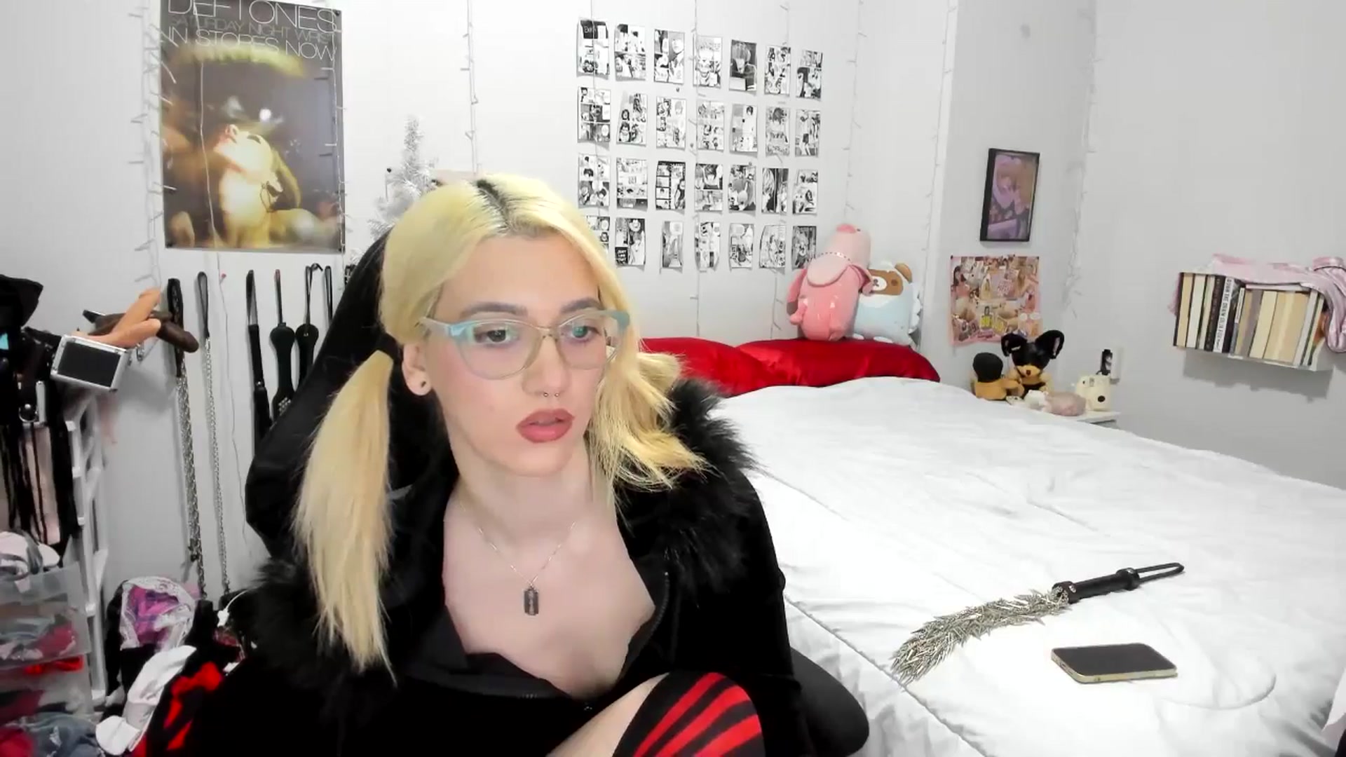 Gallery image thumbnail from AnnaTame's myfreecams stream on, 12/08/2025, 07:03 image 9 of 20