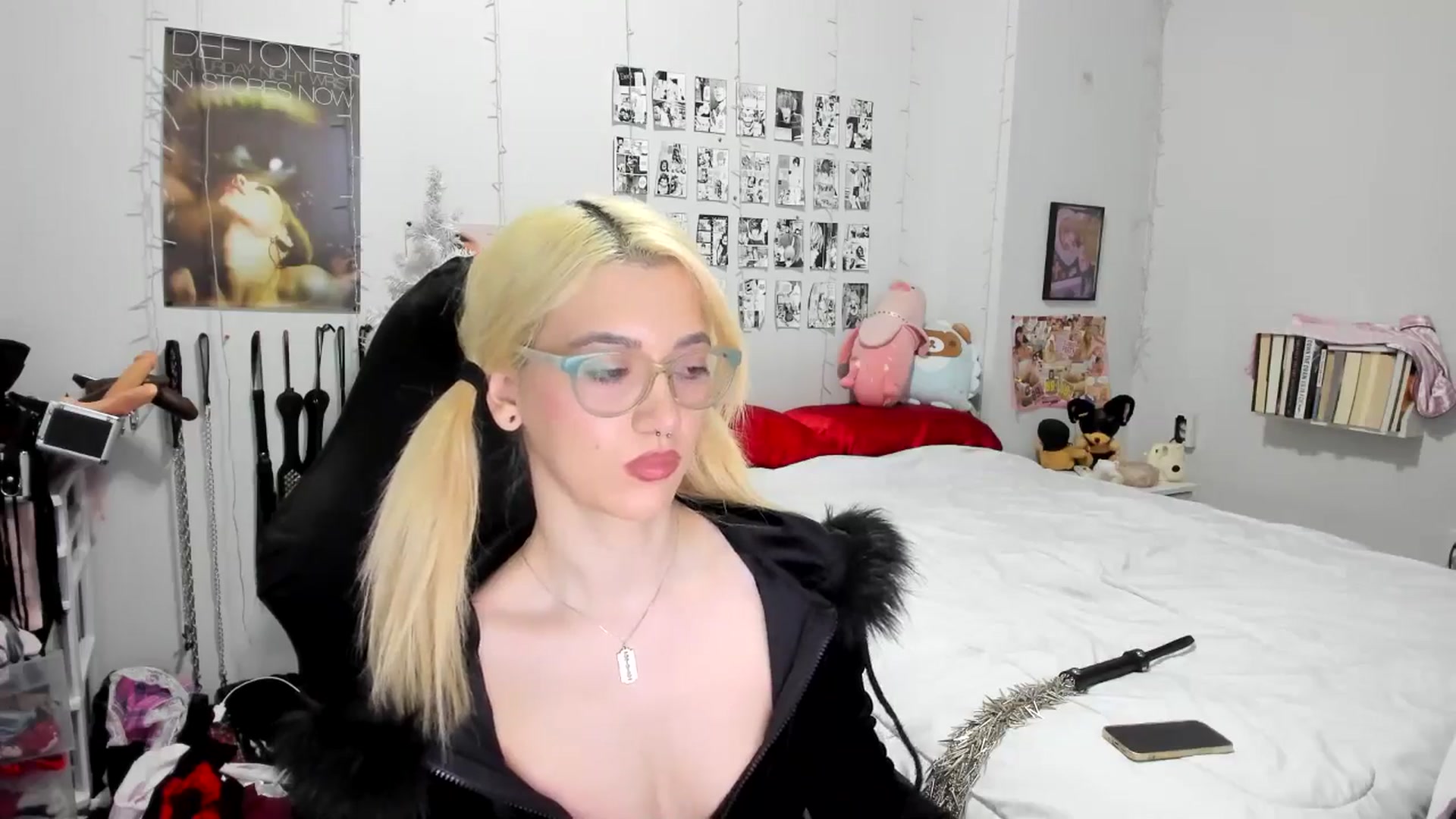 Gallery image thumbnail from AnnaTame's myfreecams stream on, 12/08/2025, 08:03 image 16 of 20