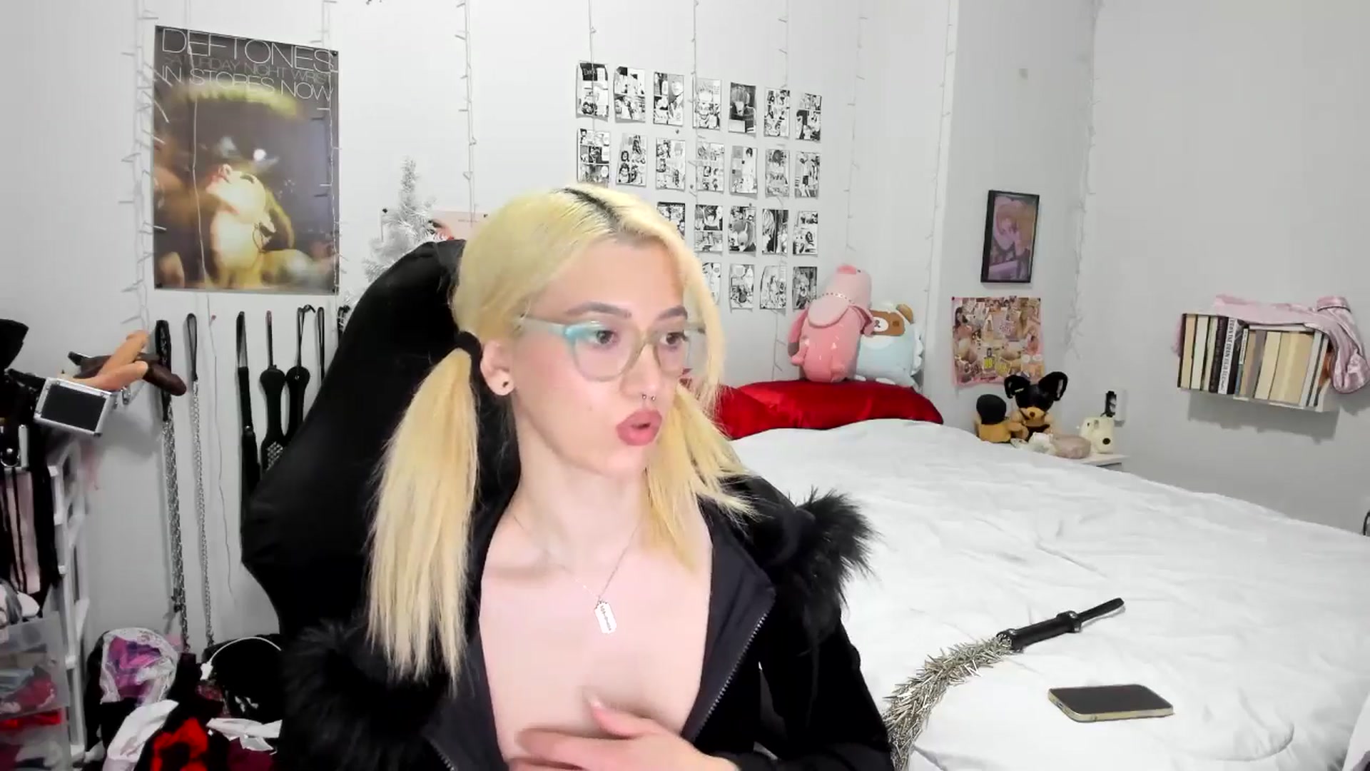 Gallery image thumbnail from AnnaTame's myfreecams stream on, 12/08/2025, 08:03 image 14 of 20