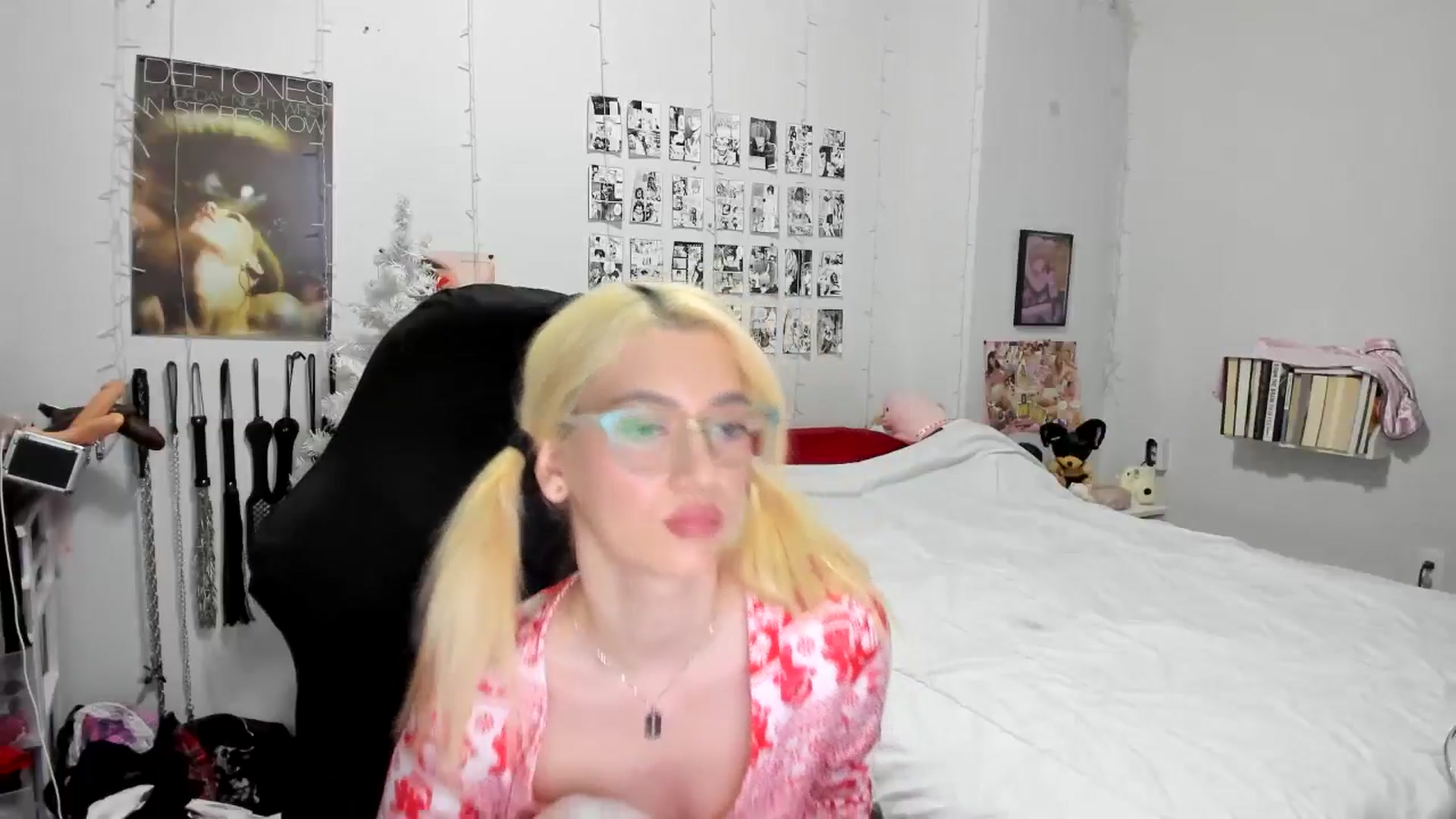 Gallery image thumbnail from AnnaTame's myfreecams stream on, 12/09/2025, 06:54 image 5 of 20