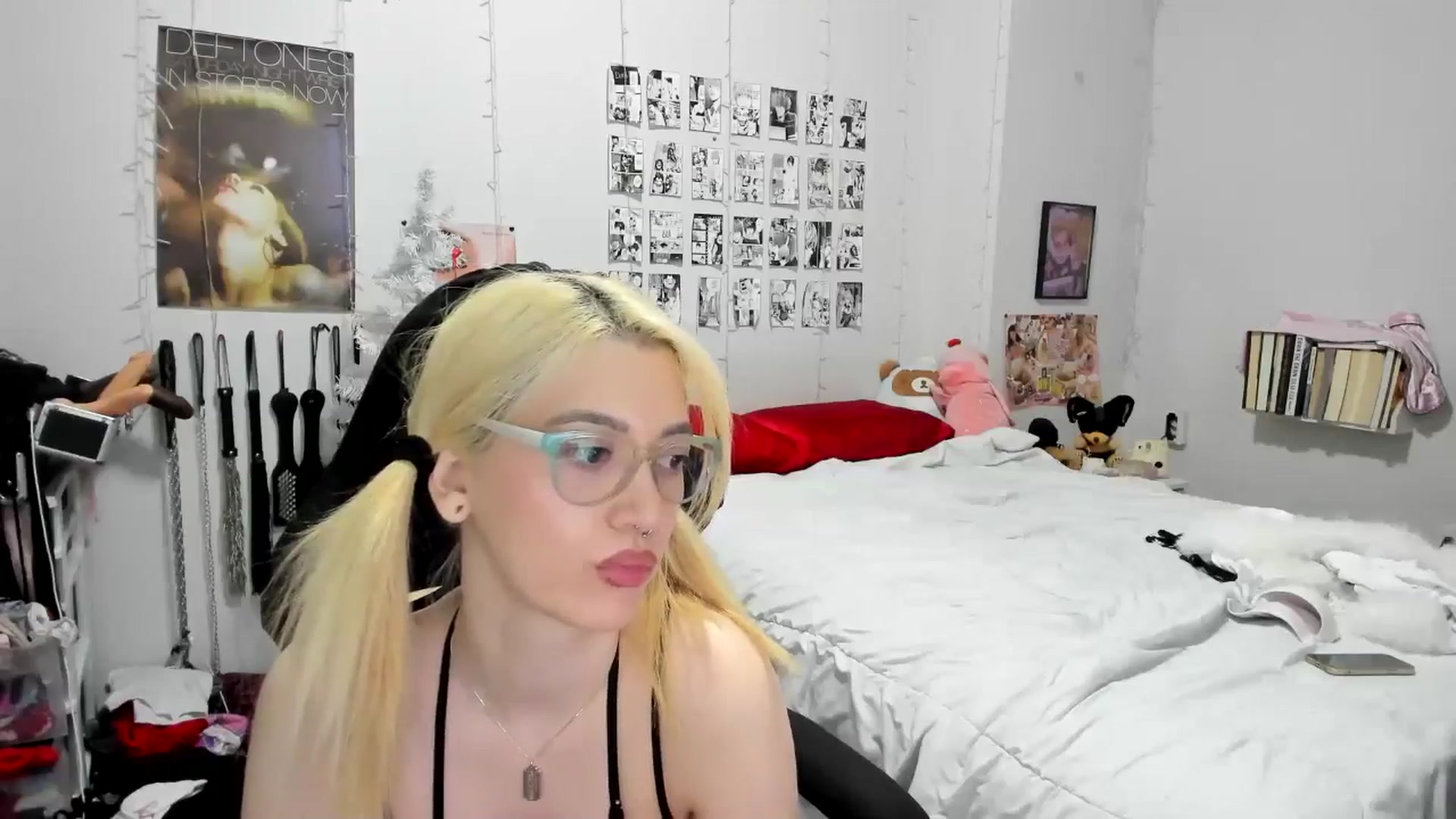 Gallery image thumbnail from AnnaTame's myfreecams stream on, 12/10/2025, 06:35 image 20 of 20