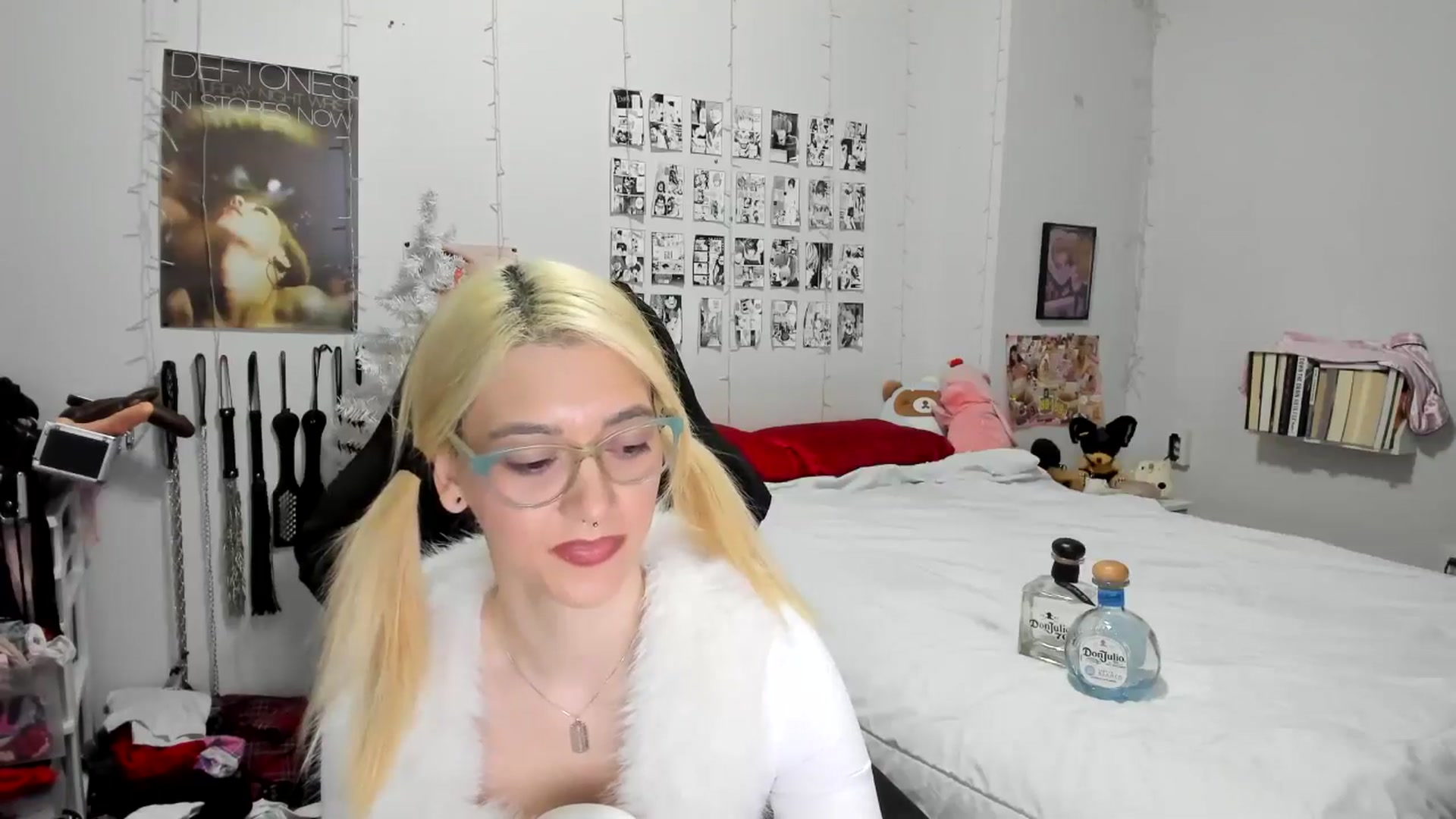 Gallery image thumbnail from AnnaTame's myfreecams stream on, 12/10/2025, 09:38 image 13 of 20