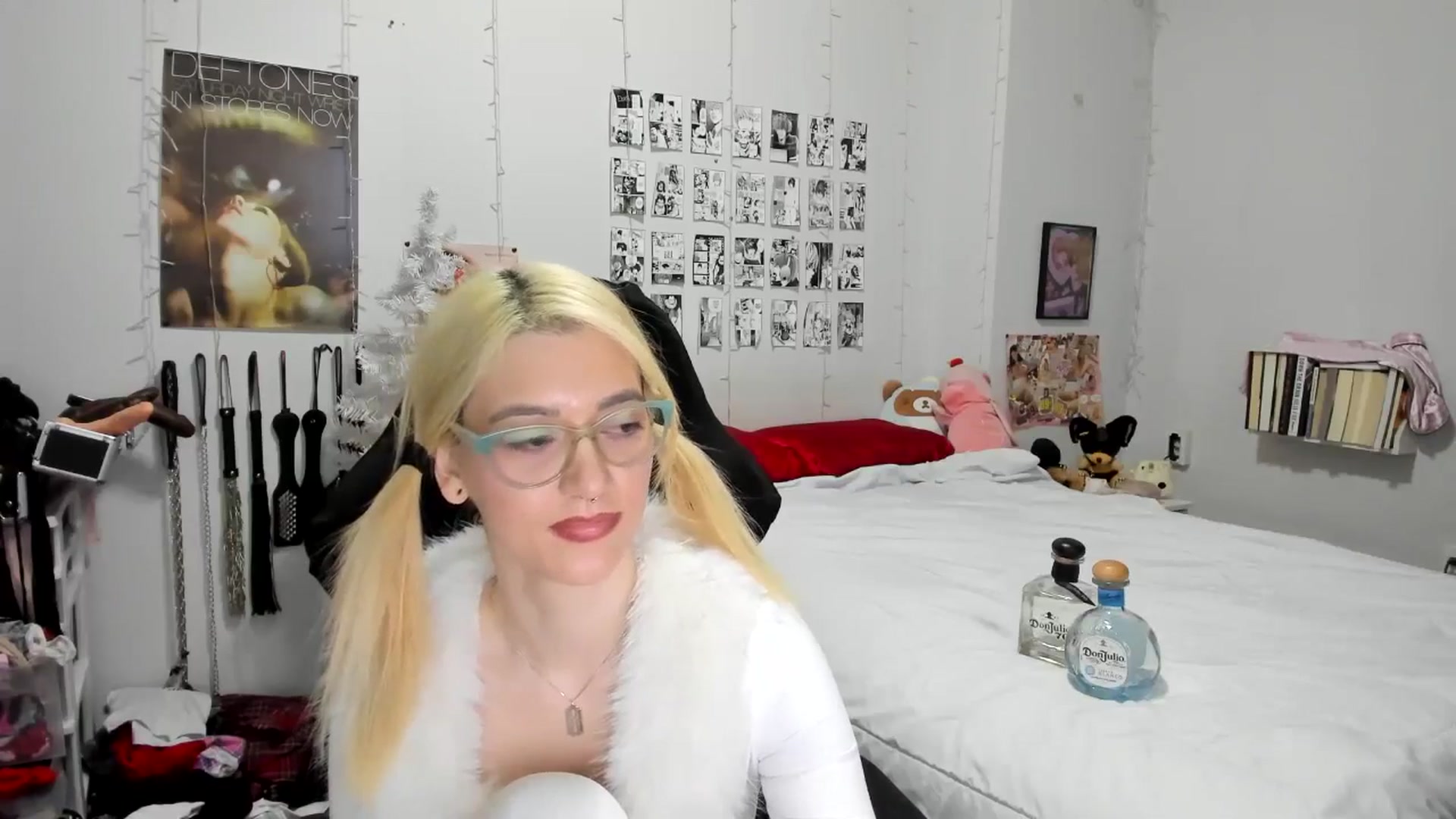 Gallery image thumbnail from AnnaTame's myfreecams stream on, 12/10/2025, 09:38 image 11 of 20
