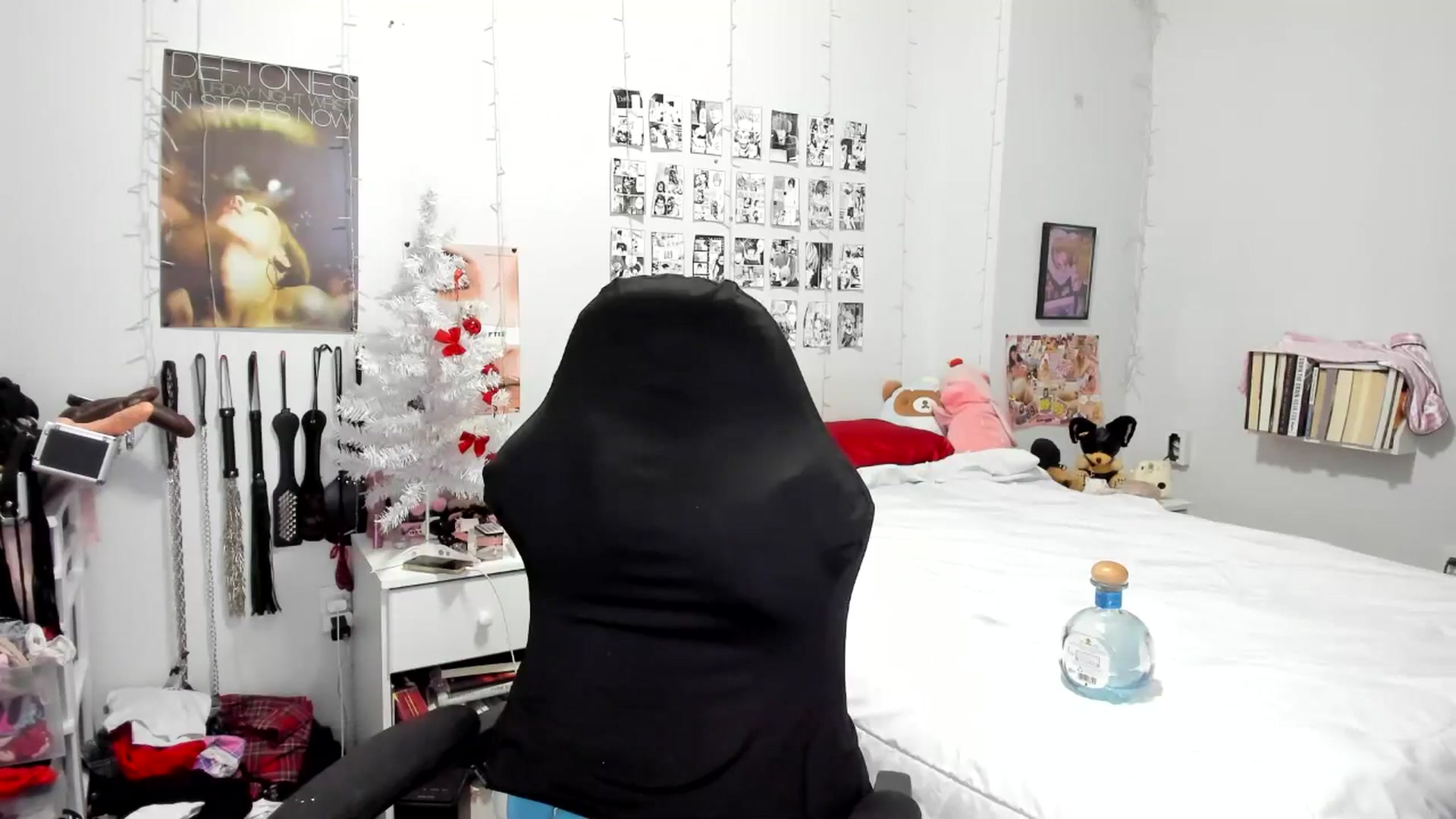 Gallery image thumbnail from AnnaTame's myfreecams stream on, 12/10/2025, 09:38 image 2 of 20