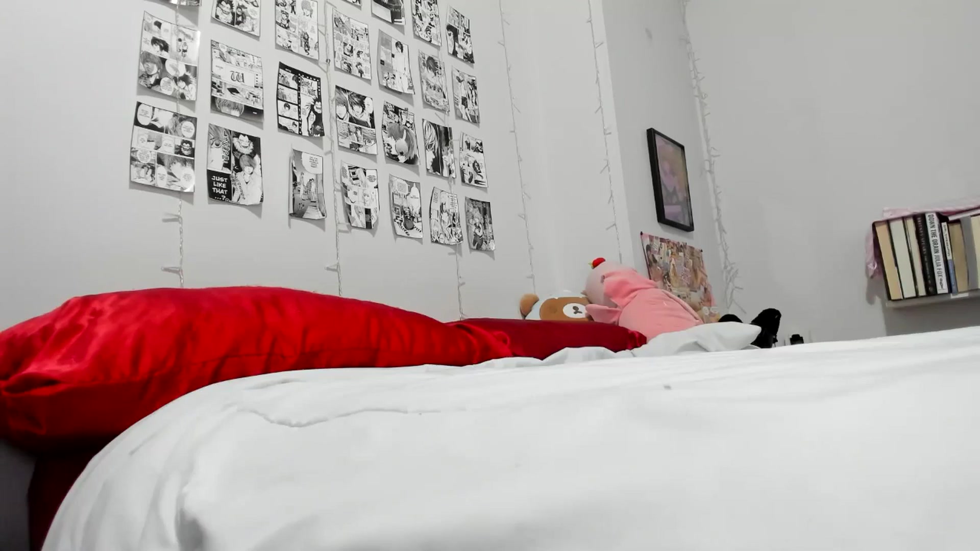 Gallery image thumbnail from AnnaTame's myfreecams stream on, 12/10/2025, 09:38 image 20 of 20