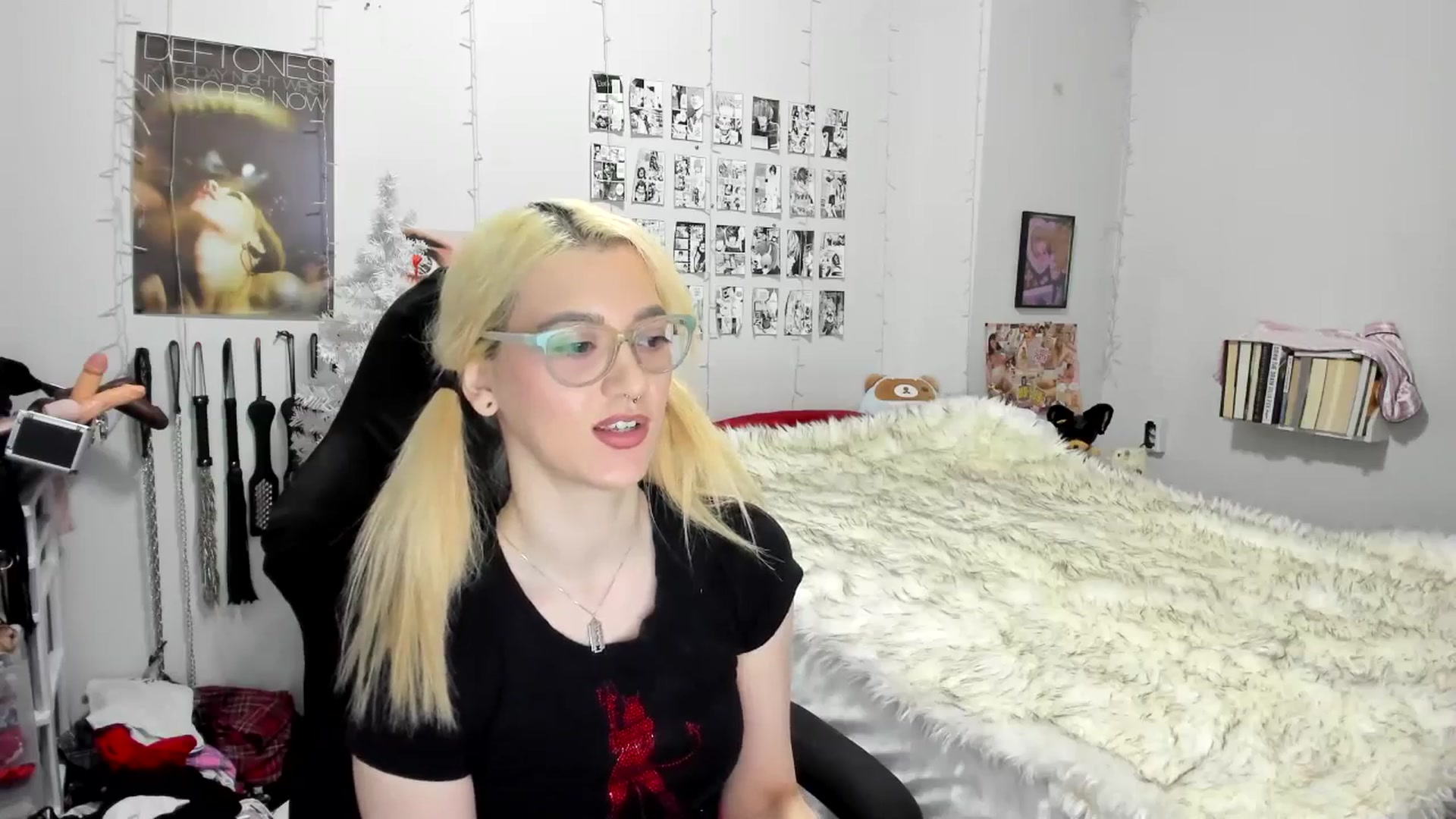Gallery image thumbnail from AnnaTame's myfreecams stream on, 12/12/2025, 06:50 image 16 of 20
