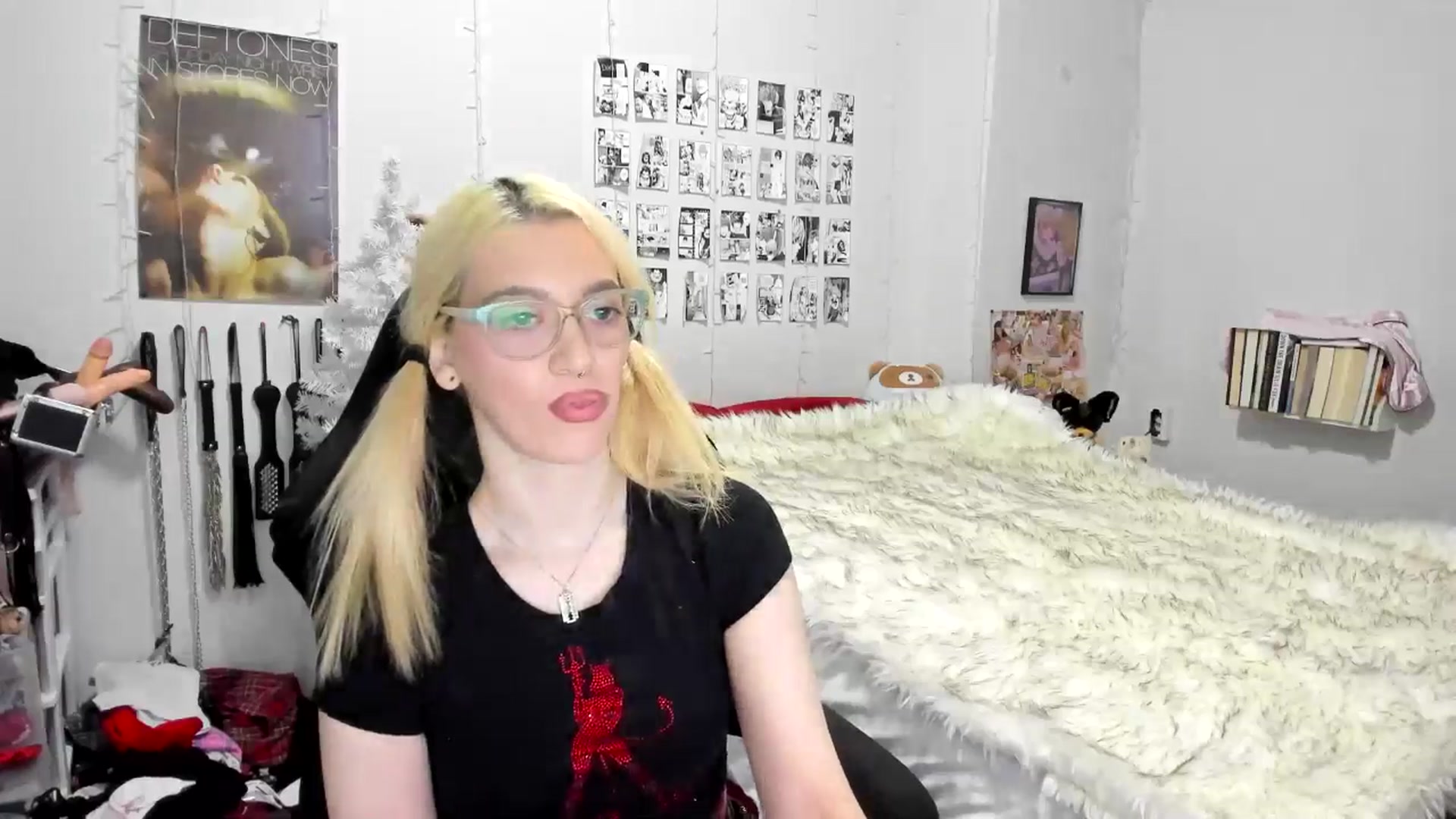 Gallery image thumbnail from AnnaTame's myfreecams stream on, 12/12/2025, 06:50 image 8 of 20