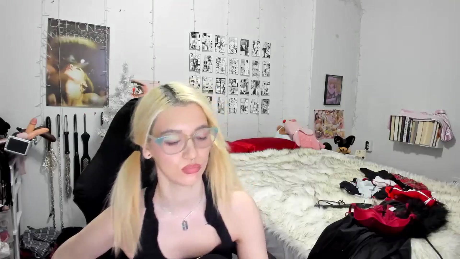 Gallery image thumbnail from AnnaTame's myfreecams stream on, 12/13/2025, 07:20 image 2 of 20
