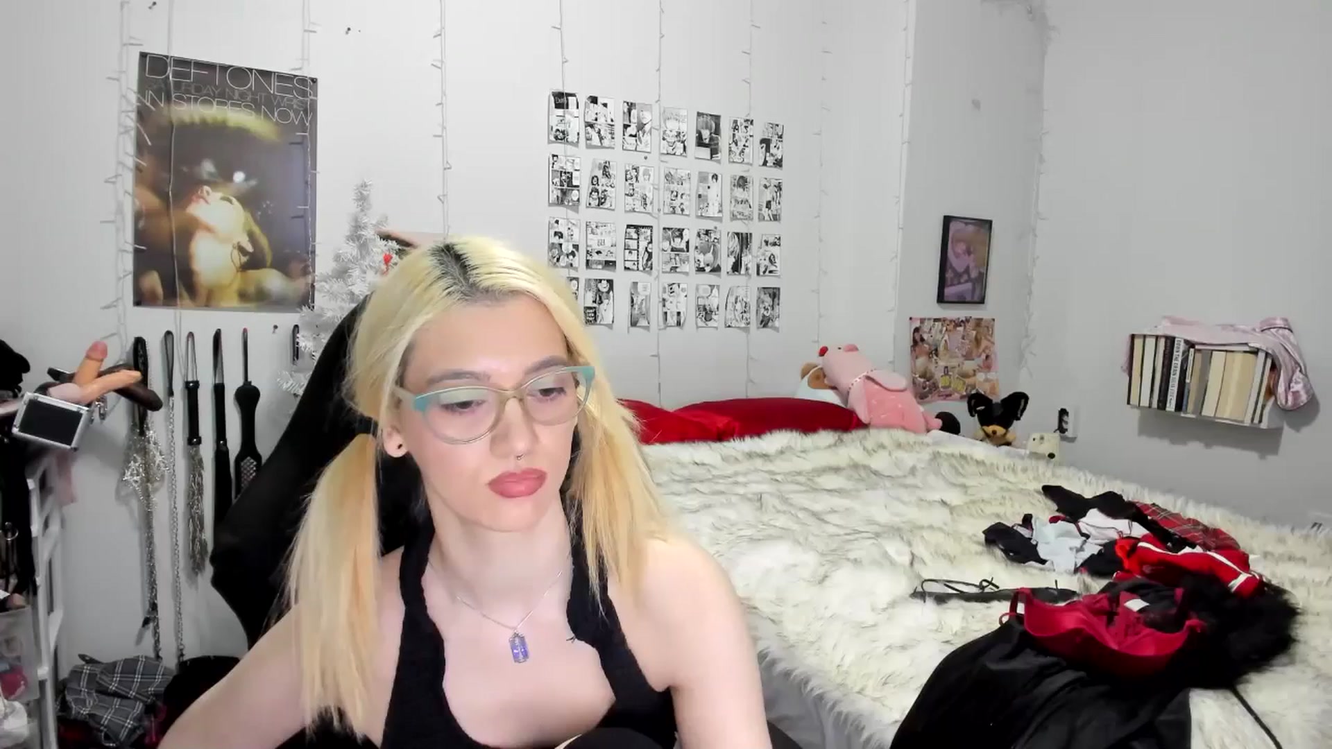 Gallery image thumbnail from AnnaTame's myfreecams stream on, 12/13/2025, 07:20 image 1 of 20