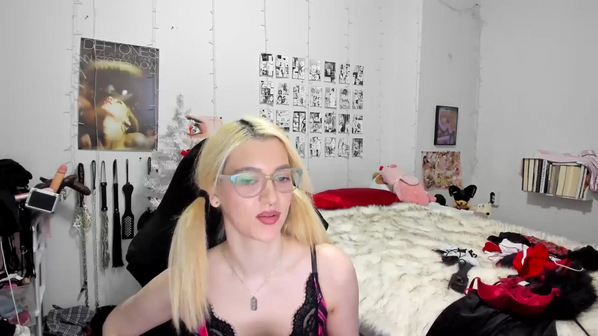 Gallery image thumbnail from AnnaTame's myfreecams stream on, 12/13/2025, 07:20 image 18 of 20